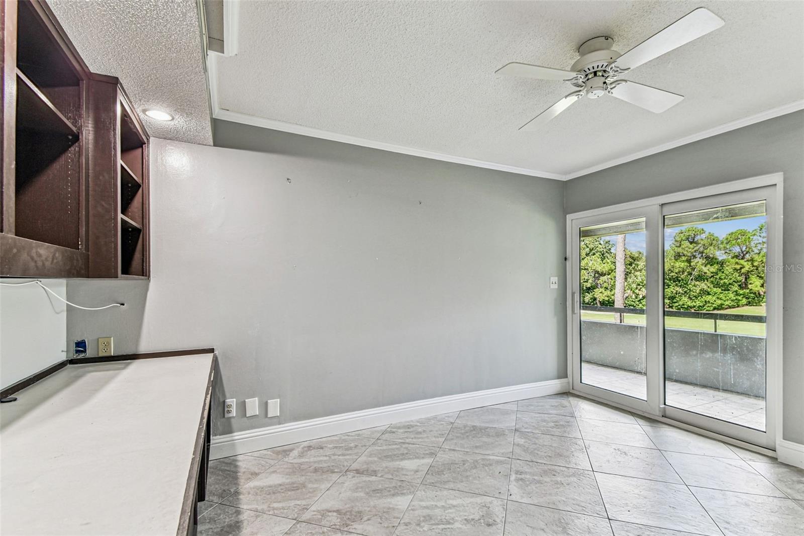 INNISBROK 20 CONDO - Residential