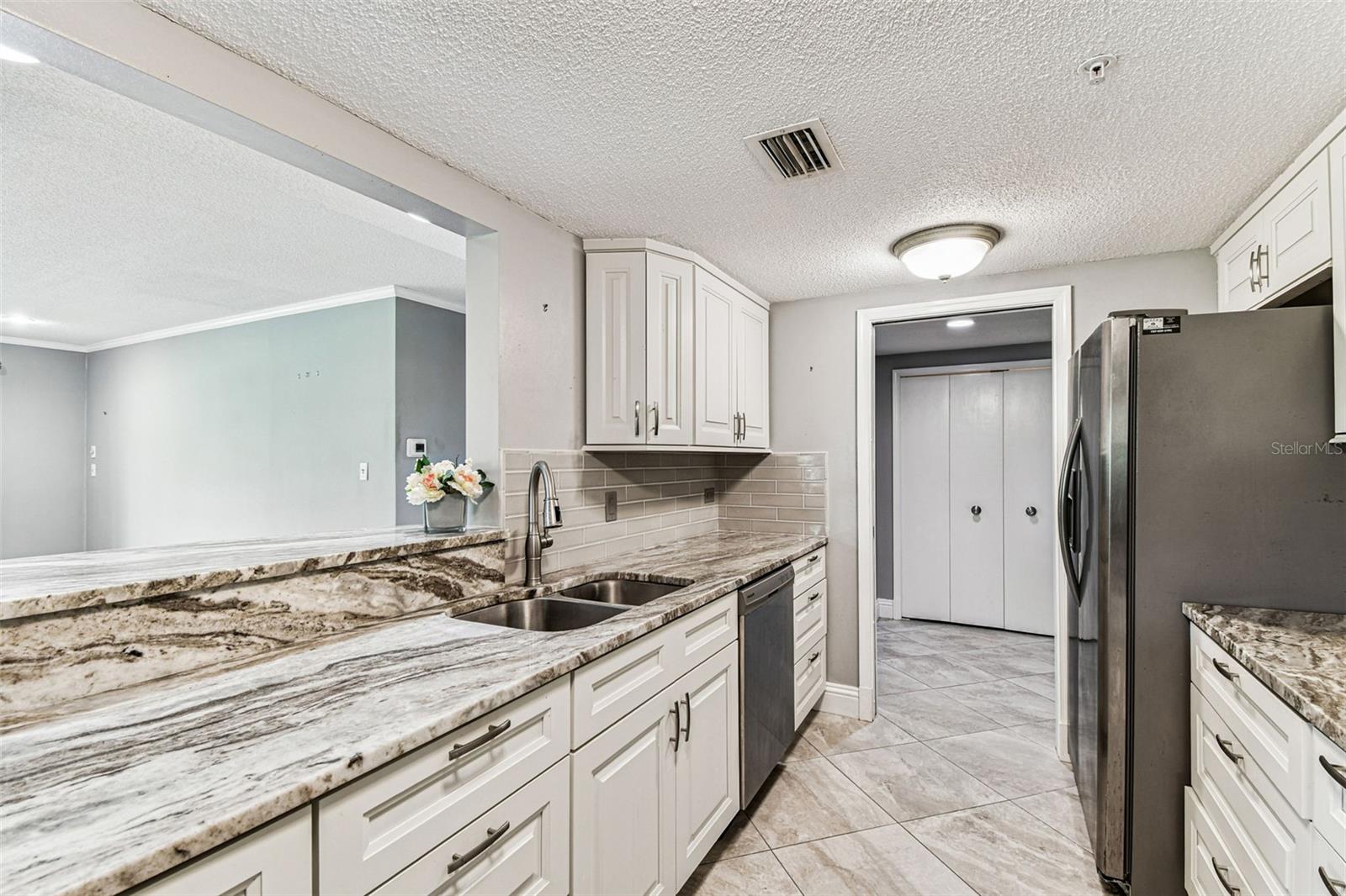 INNISBROK 20 CONDO - Residential