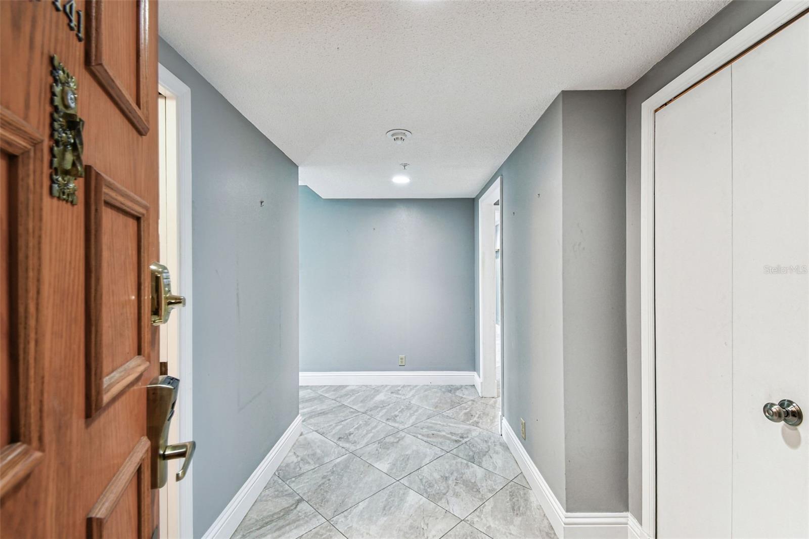 INNISBROK 20 CONDO - Residential