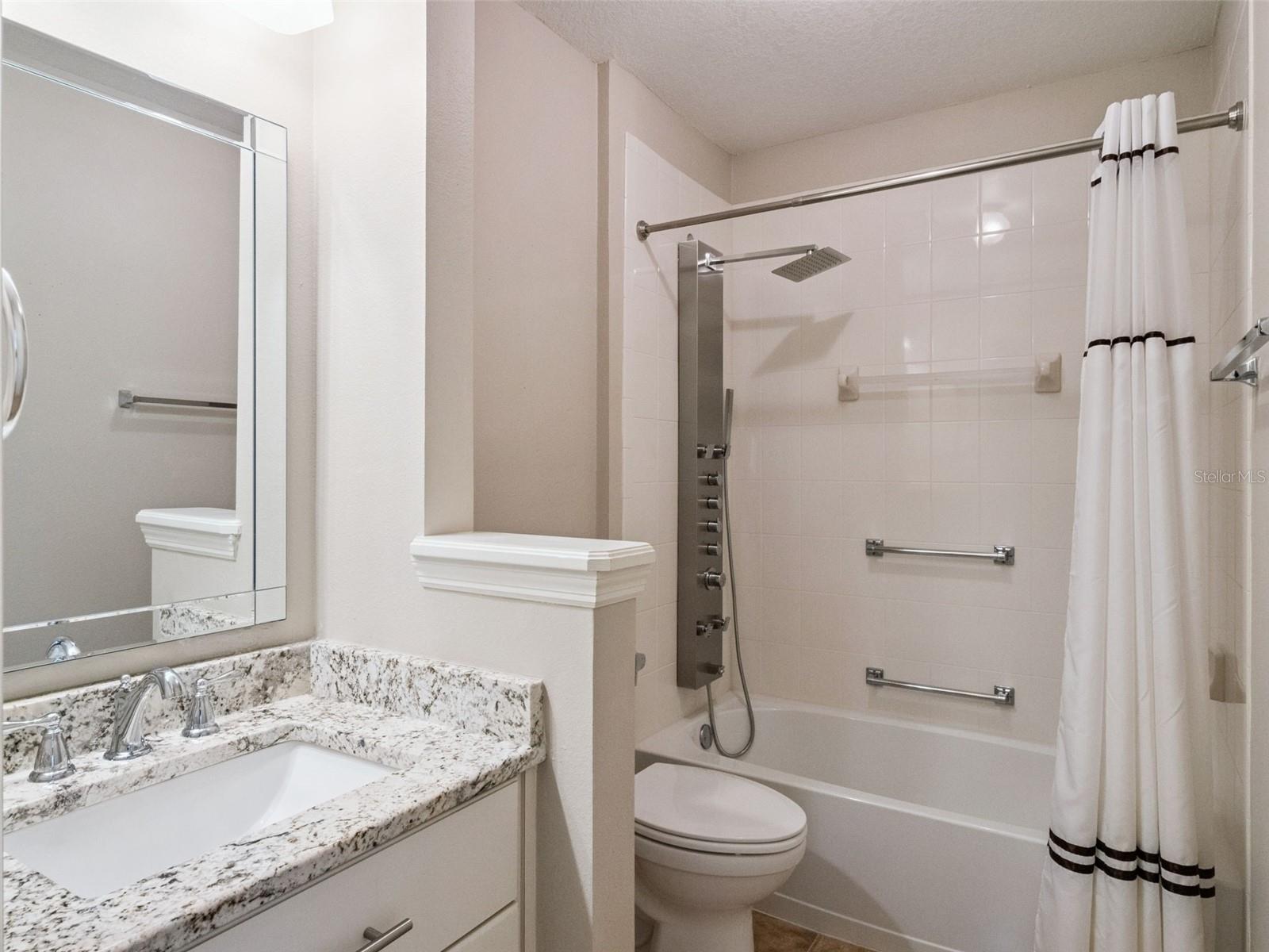 ROYAL HLNDS PH 2-B - Residential