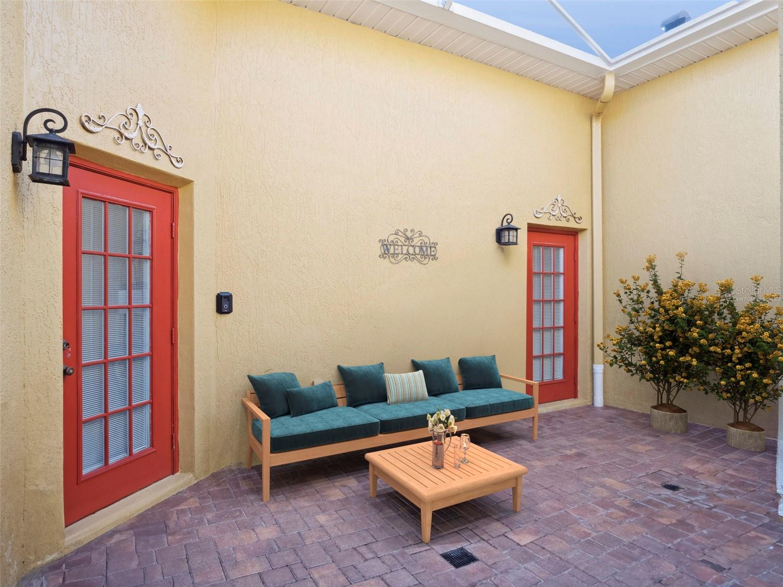 ROYAL HLNDS PH 2-B - Residential