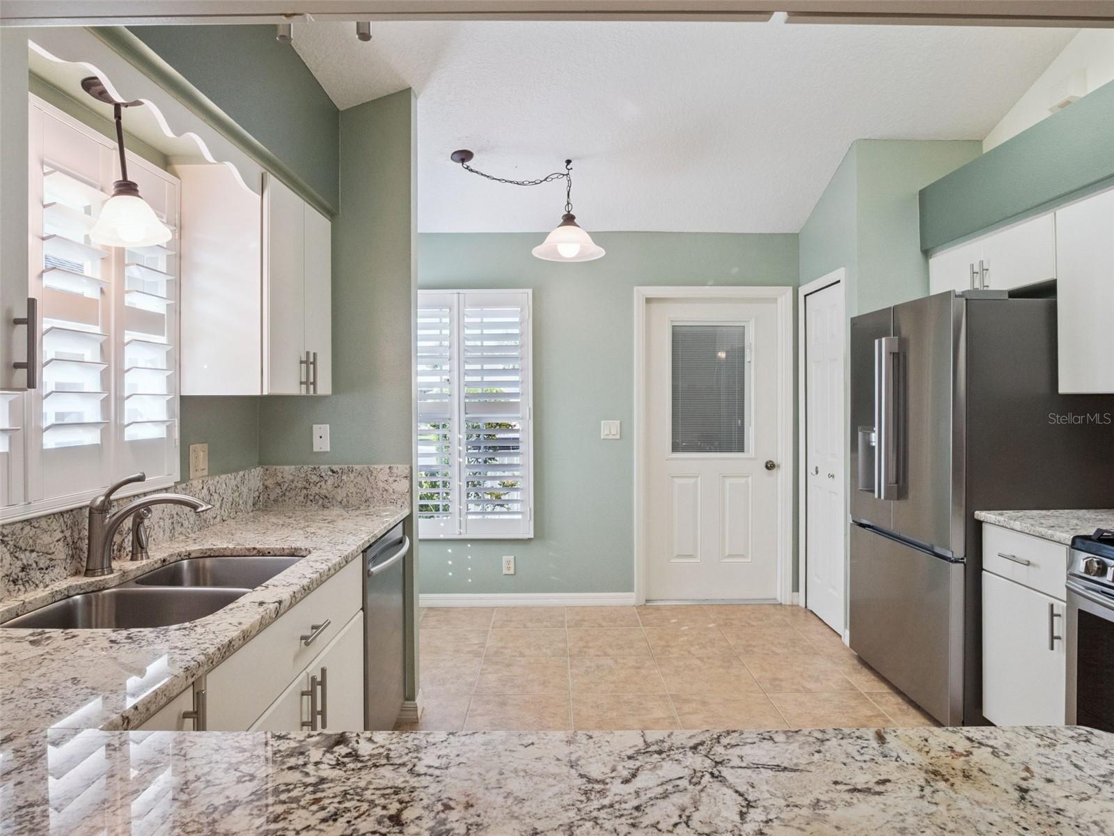 ROYAL HLNDS PH 2-B - Residential