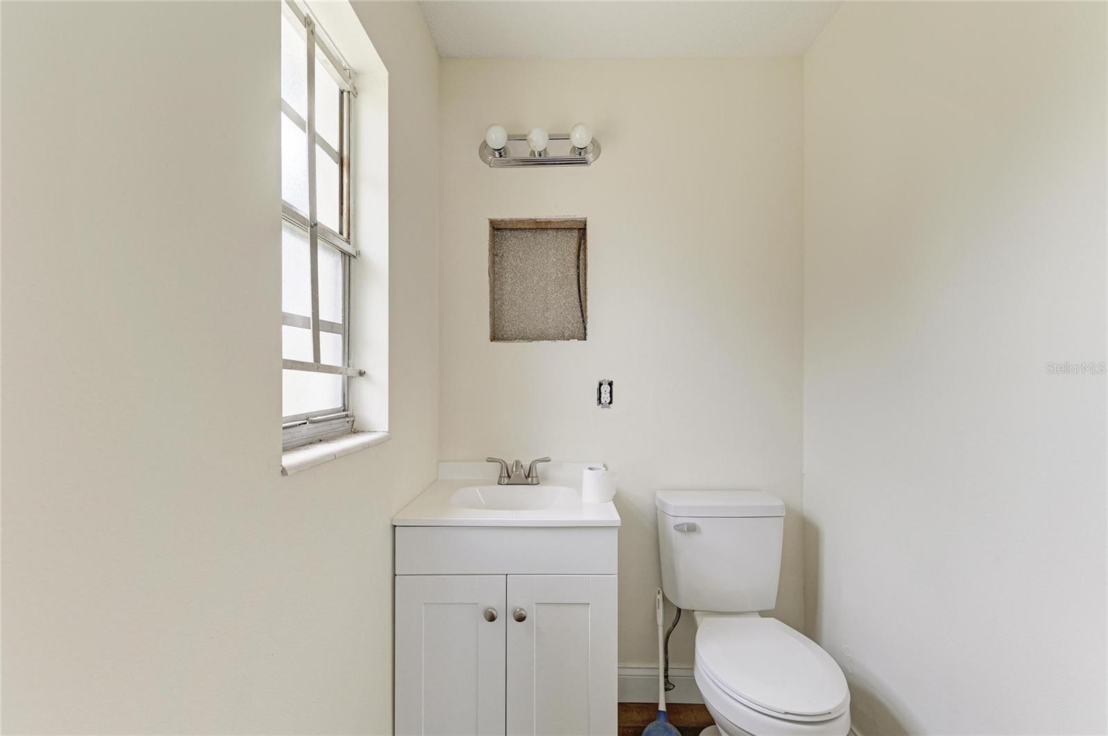 NEWTOWN ESTATES - Residential