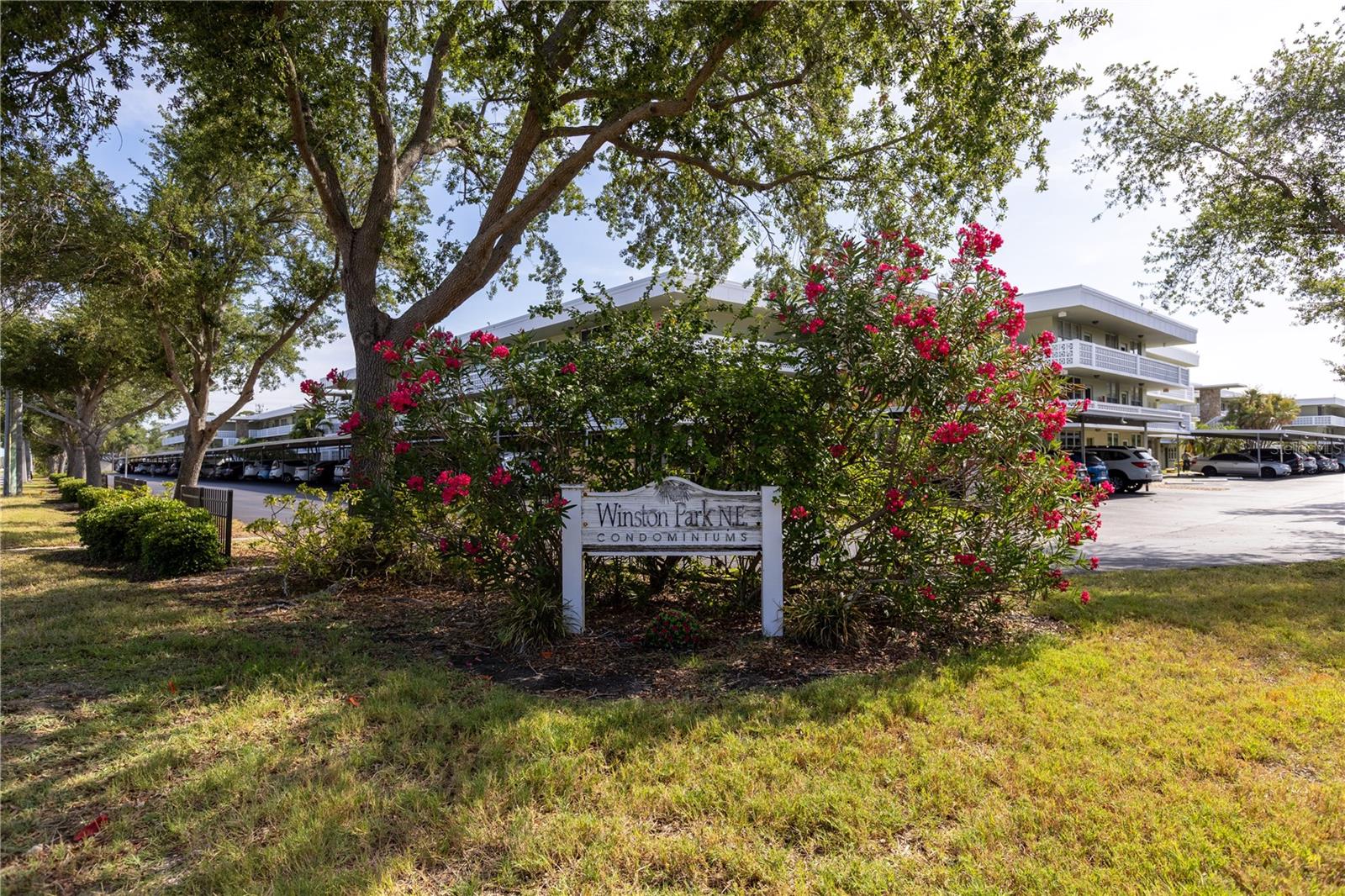 WINSTON PARK NORTHEAST - Residential