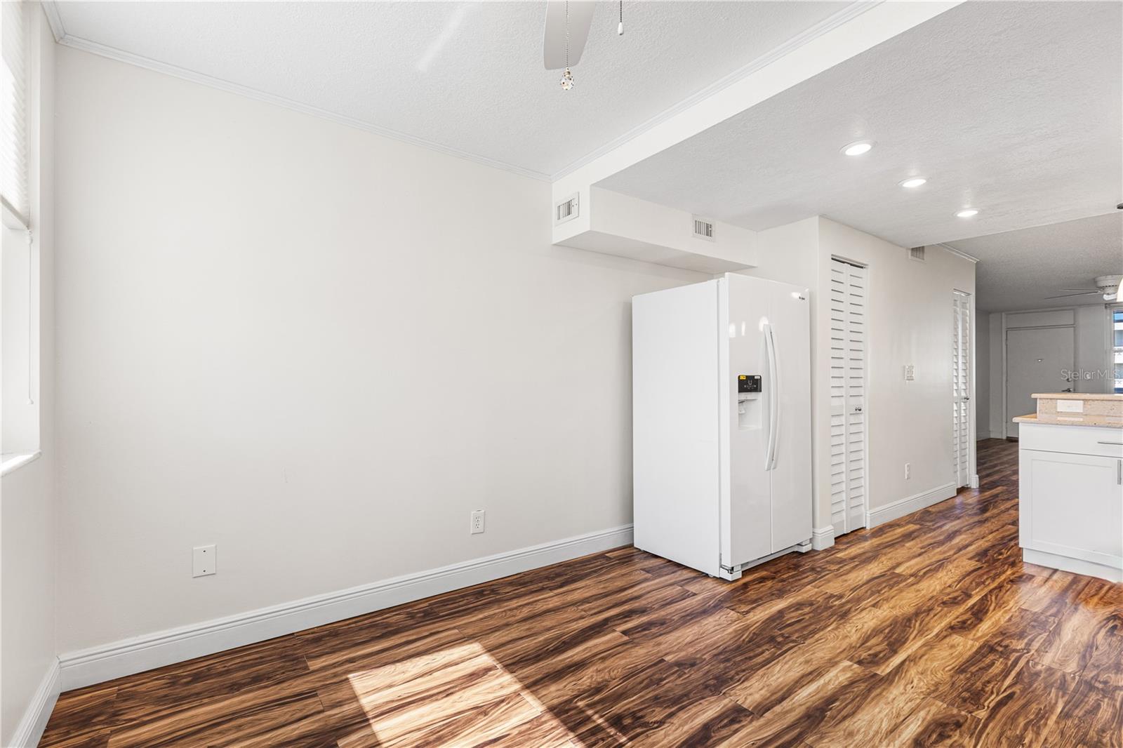 WINSTON PARK NORTHEAST - Residential