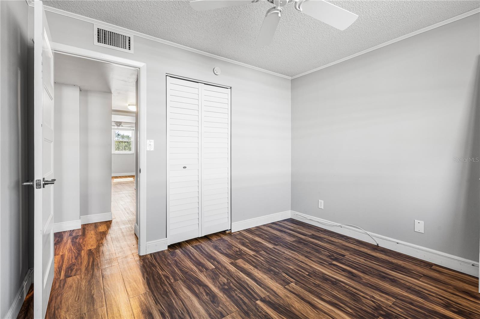 WINSTON PARK NORTHEAST - Residential