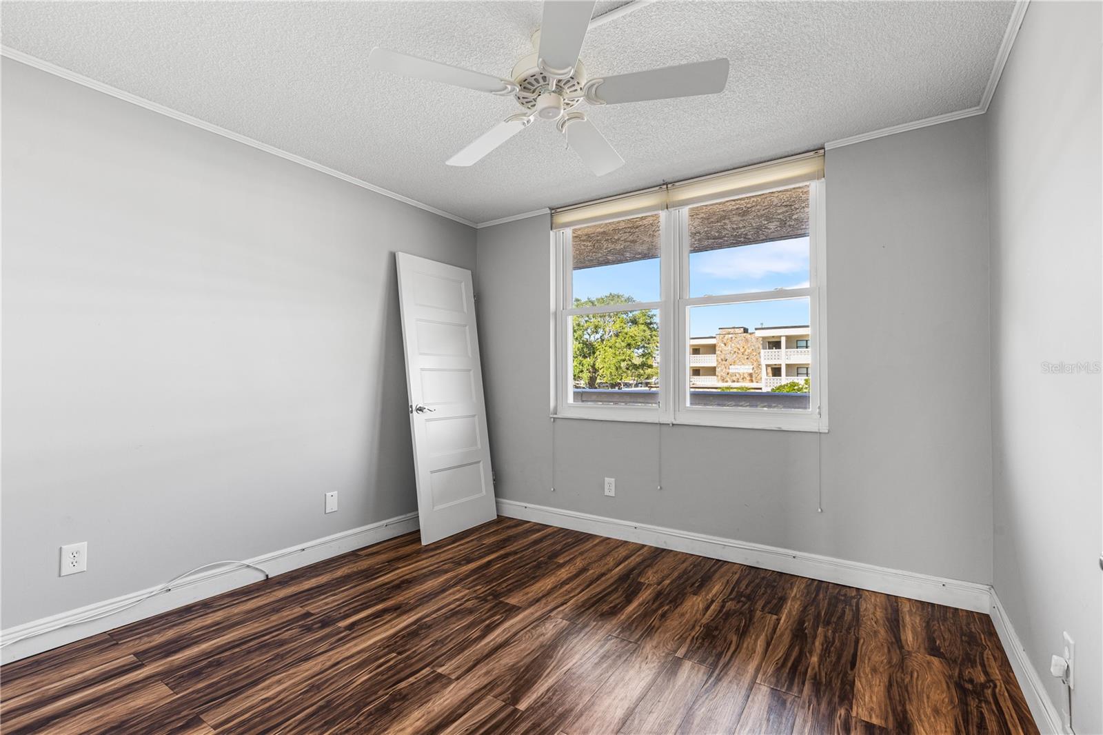 WINSTON PARK NORTHEAST - Residential