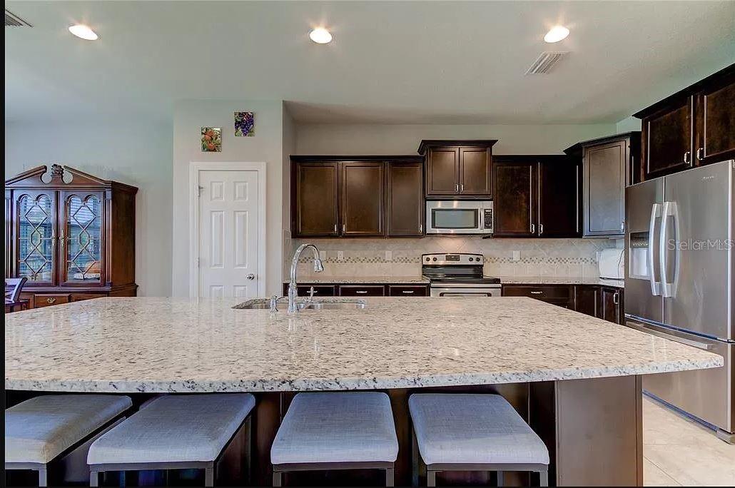 MAGNOLIA PARK SOUTHEAST C-2 - Residential