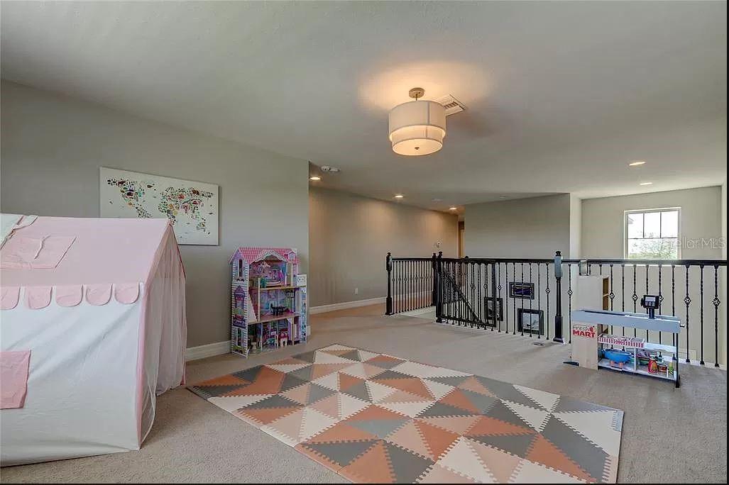 MAGNOLIA PARK SOUTHEAST C-2 - Residential