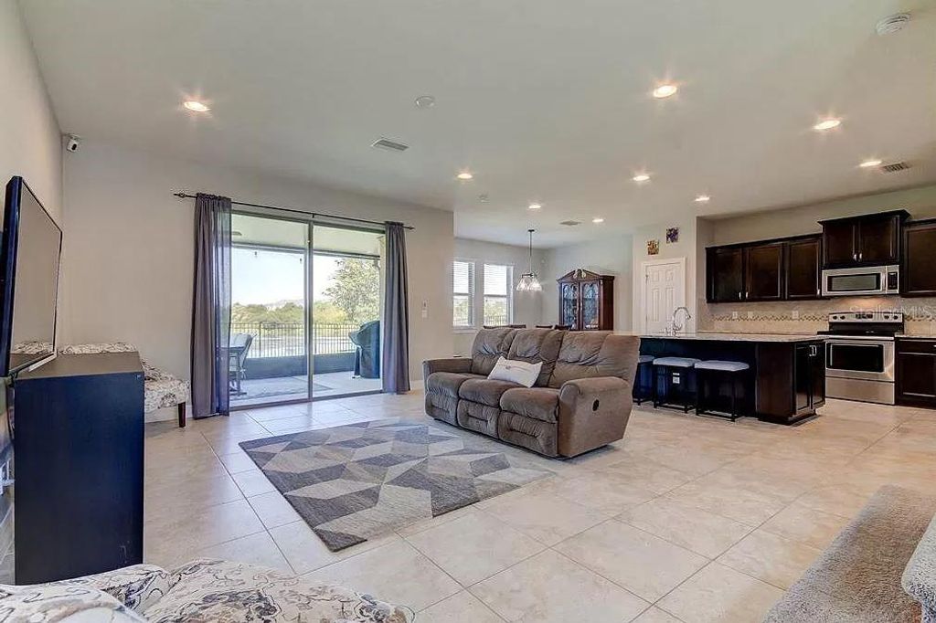Photo of 6022 Sweet Birch Drive, Riverview, FL 33578 (MLS # O6409387)