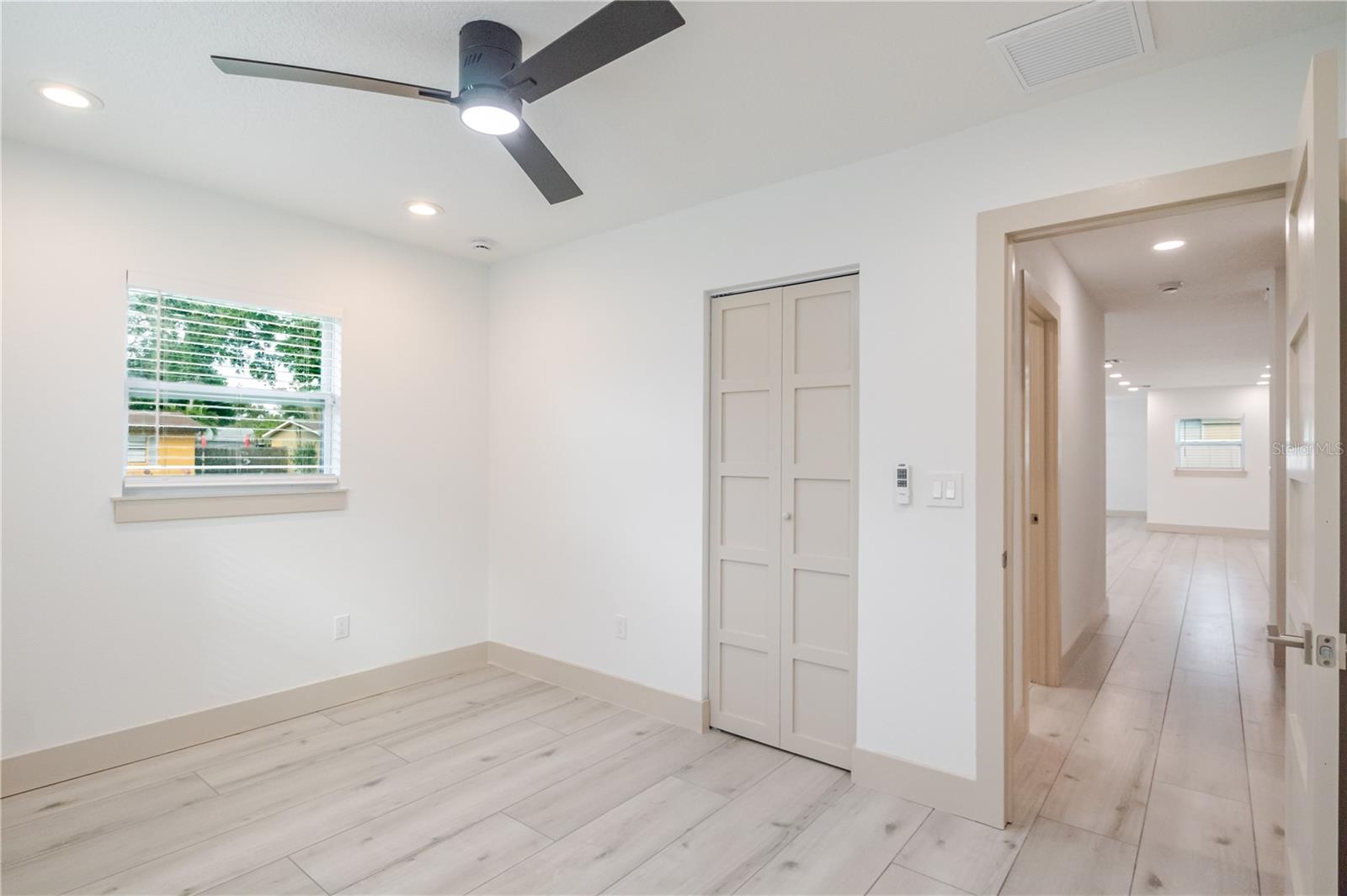 GANDY GARDENS 5 - Residential Lease