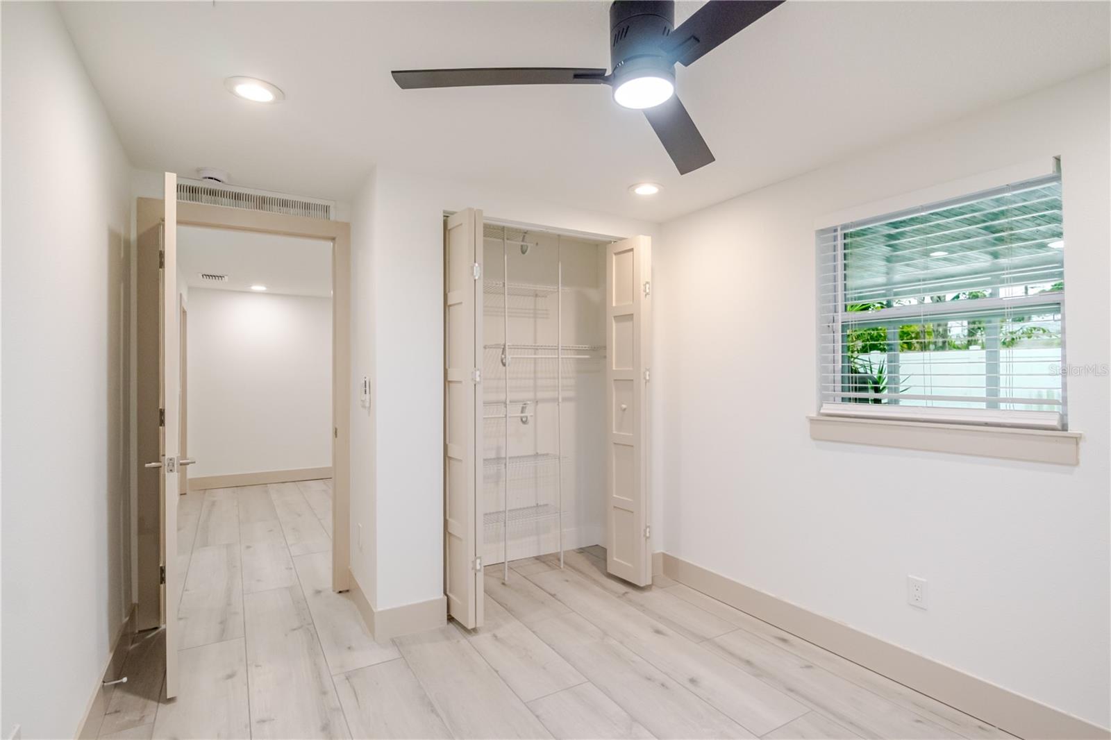 GANDY GARDENS 5 - Residential Lease