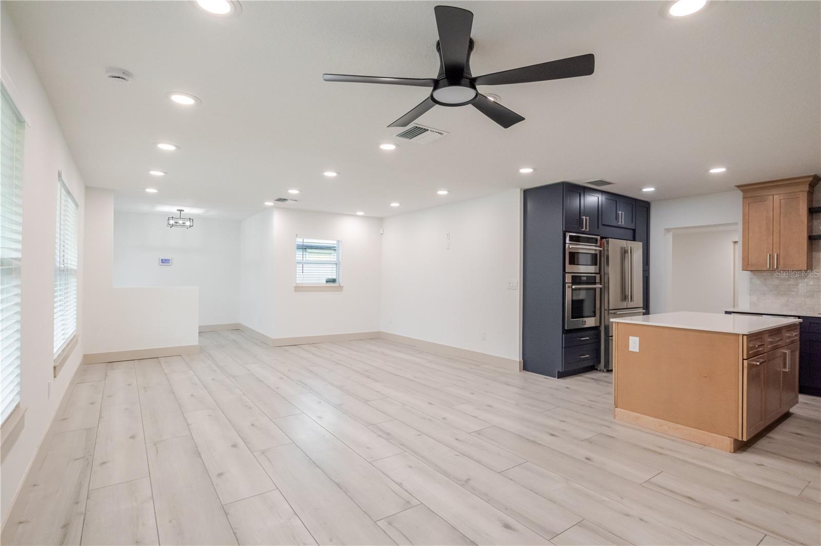 GANDY GARDENS 5 - Residential Lease