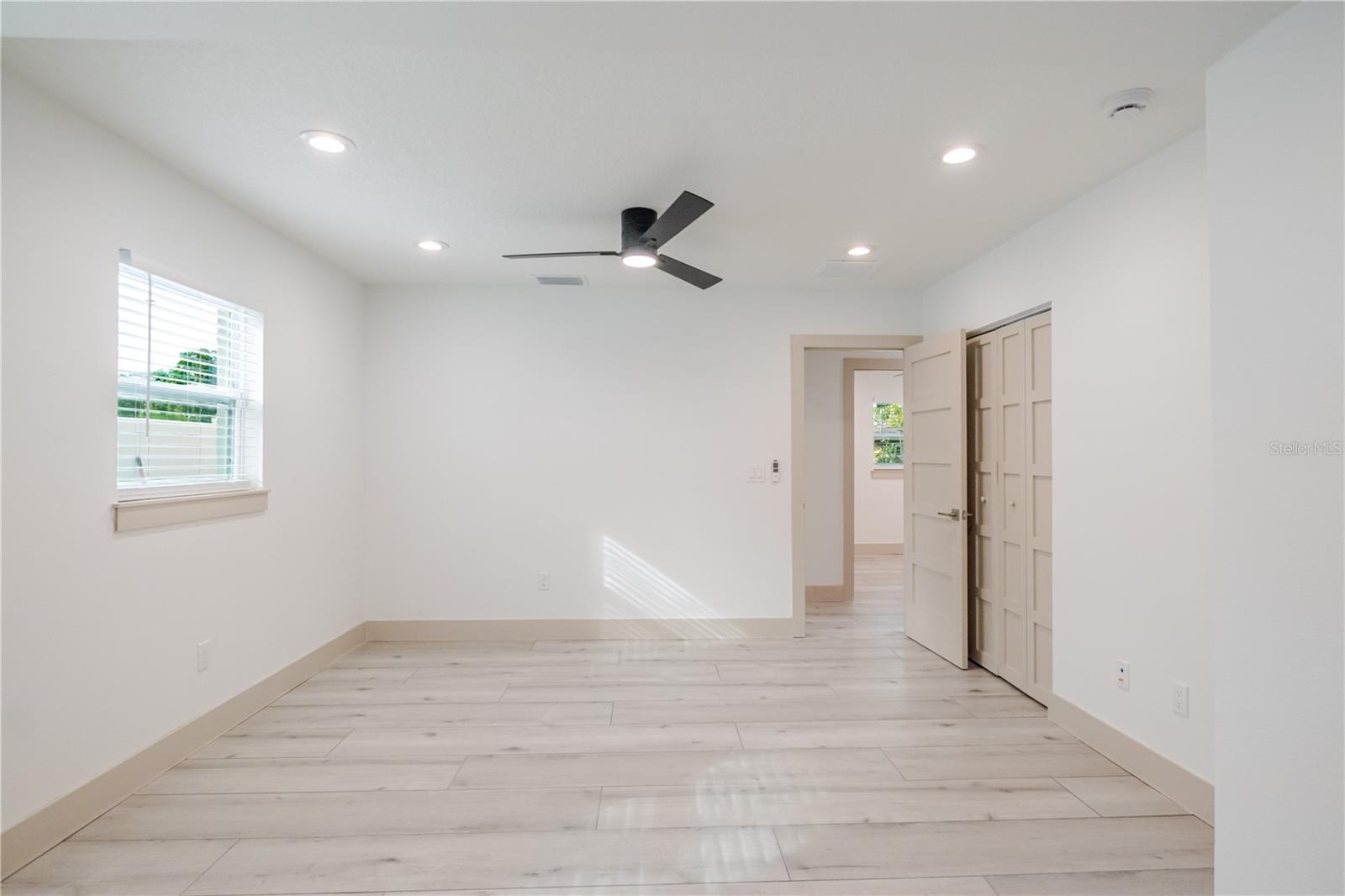 GANDY GARDENS 5 - Residential Lease