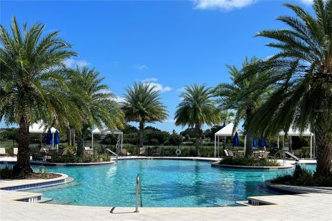 A home in PALMETTO