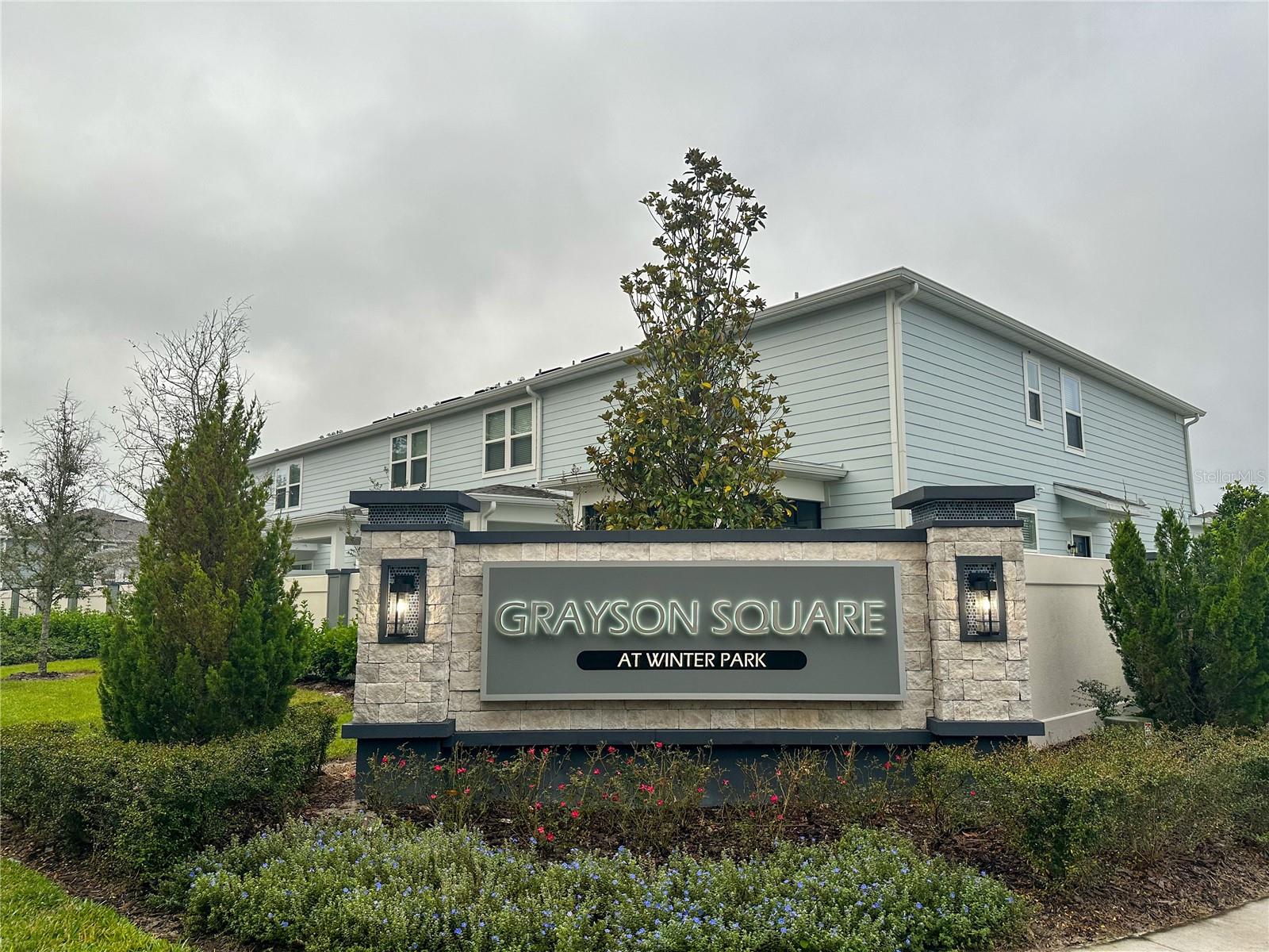 GRAYSON SQUARE - Residential Lease