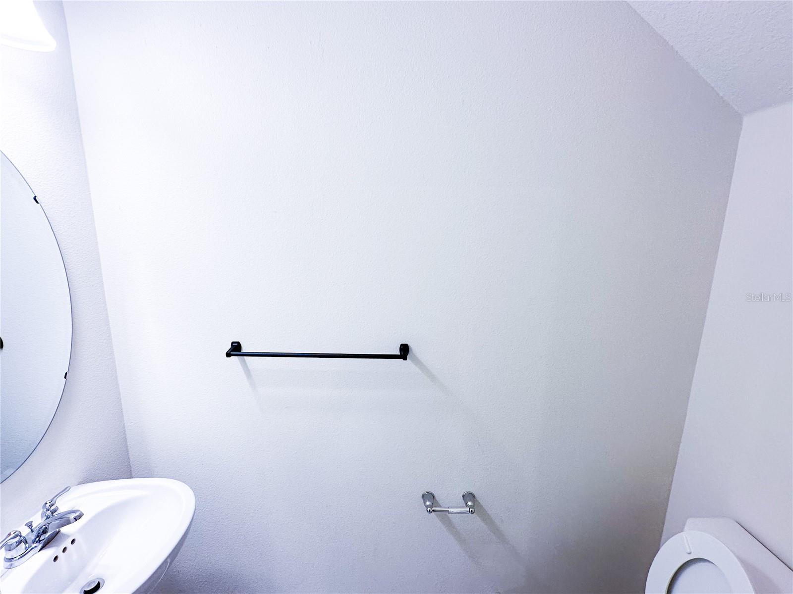 GRAYSON SQUARE - Residential Lease