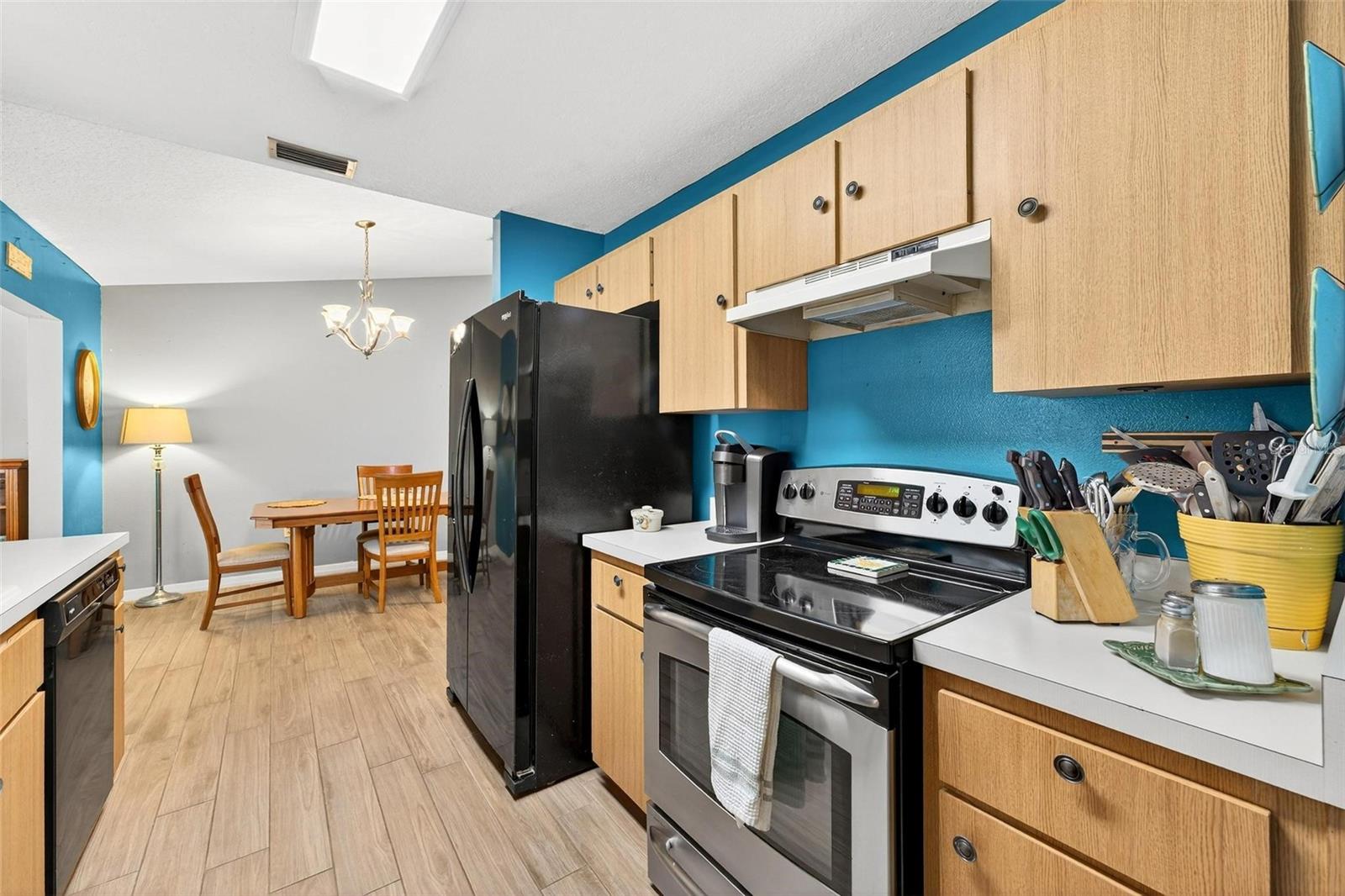 VALENCIA TERRACE - Residential