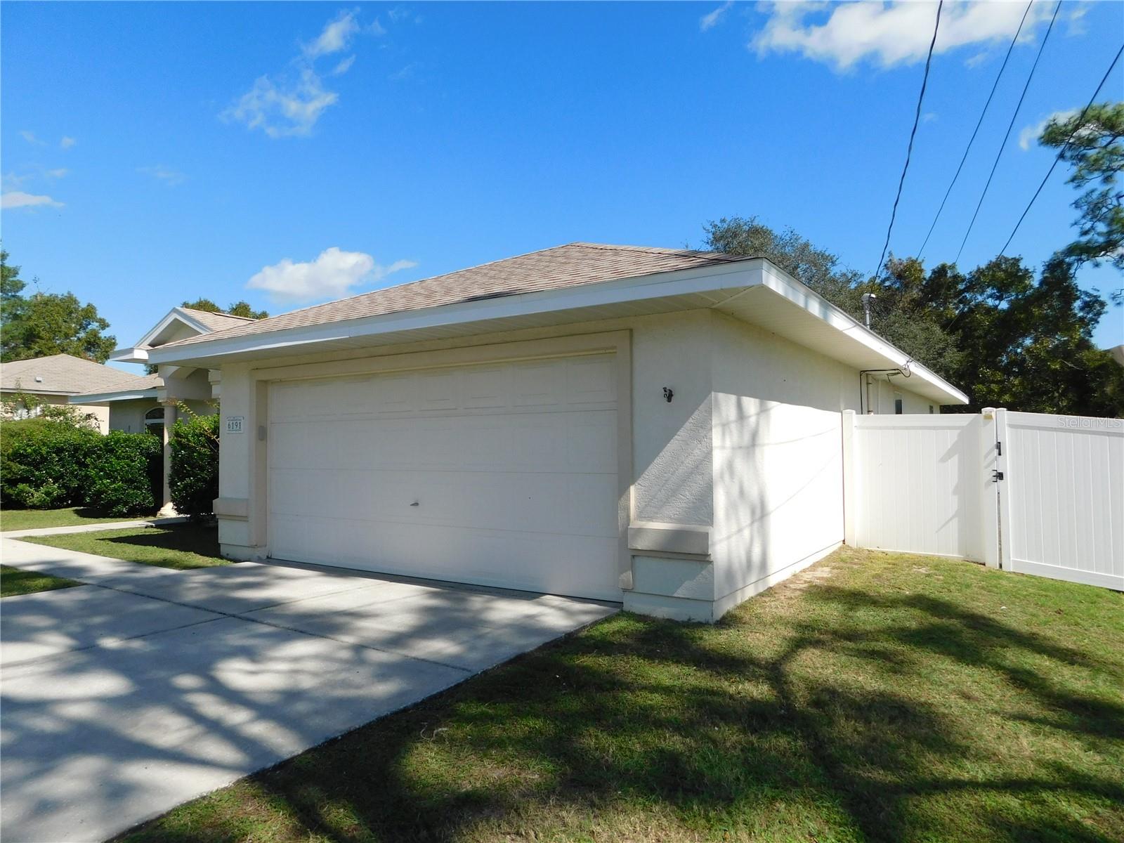 SILVER SPGS SHORES UN 20 - Residential