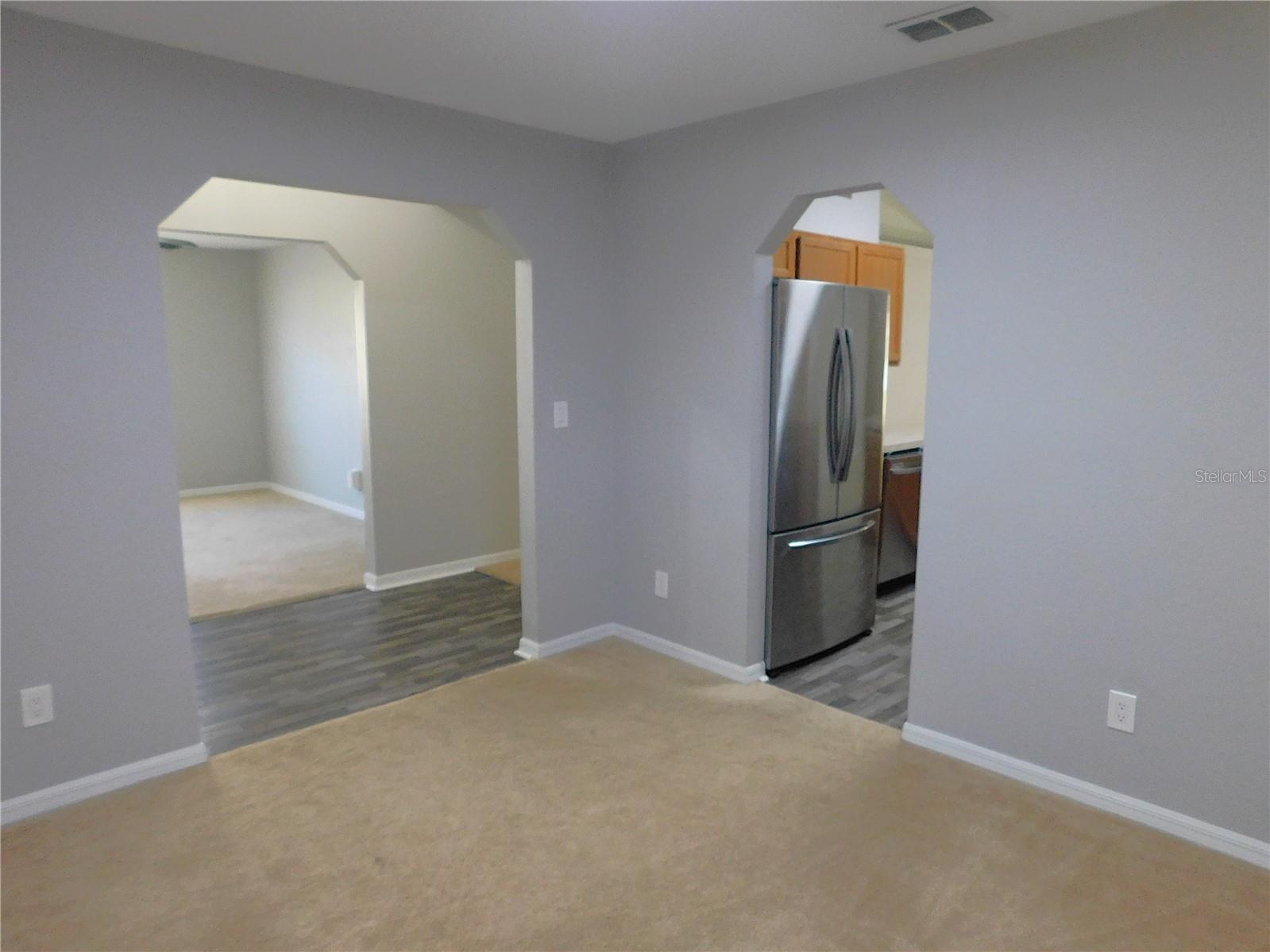 SILVER SPGS SHORES UN 20 - Residential