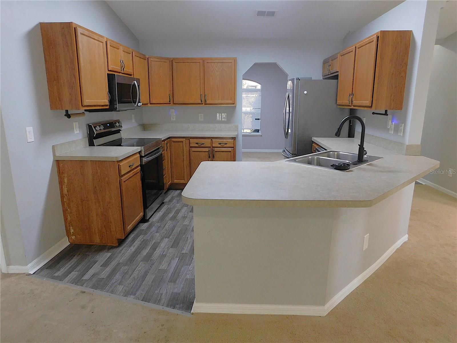 SILVER SPGS SHORES UN 20 - Residential