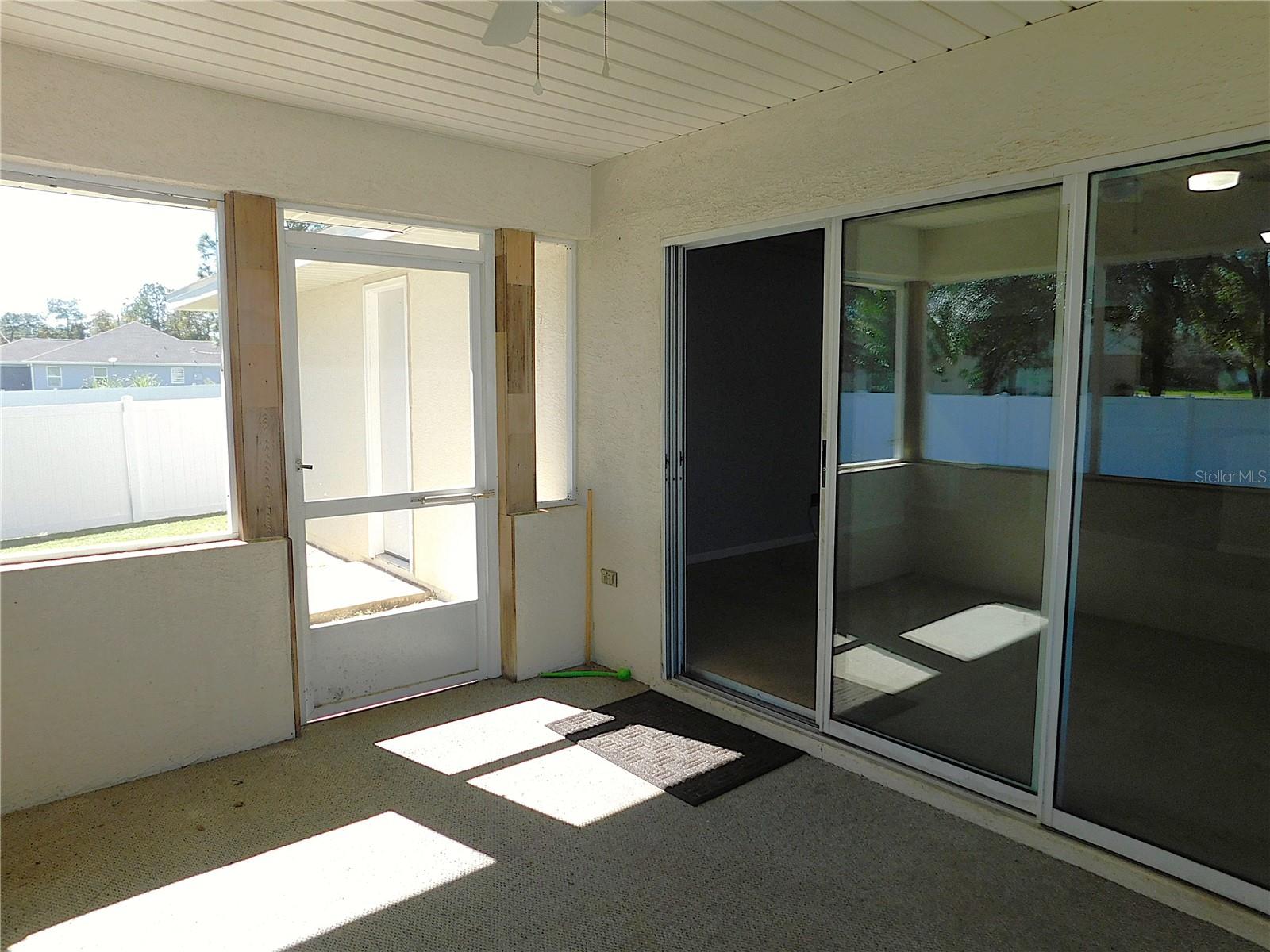 SILVER SPGS SHORES UN 20 - Residential