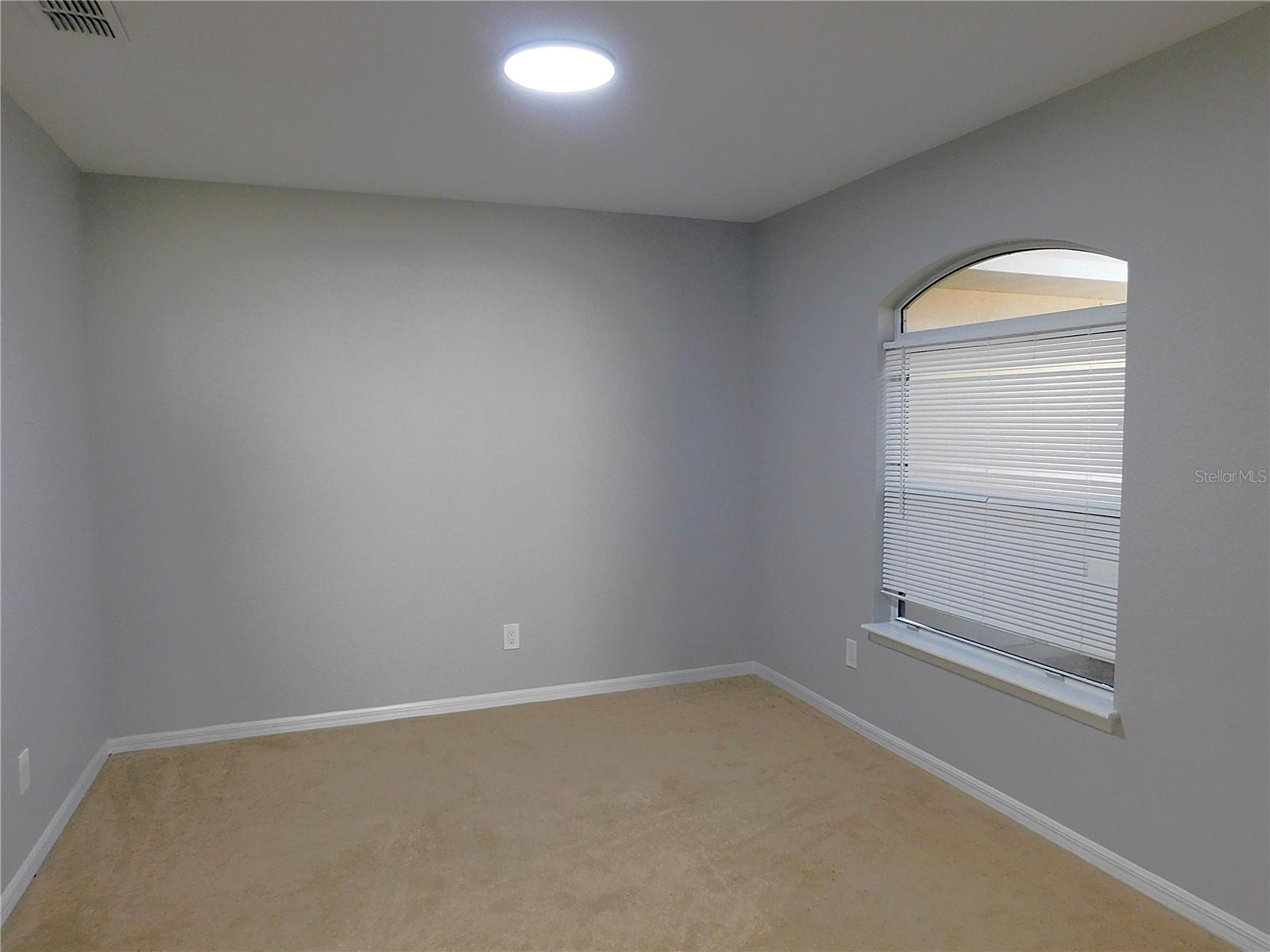 SILVER SPGS SHORES UN 20 - Residential