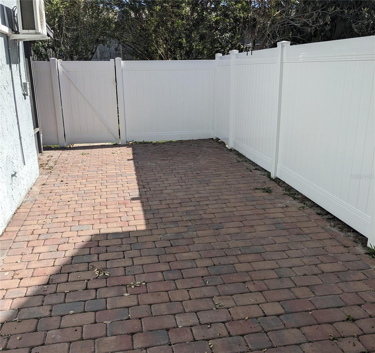 WHISPERWOOD CONDO - Residential