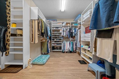 Tiny photo for 7646 SW 100th Court, Ocala, FL 34481 (MLS # OM710052)