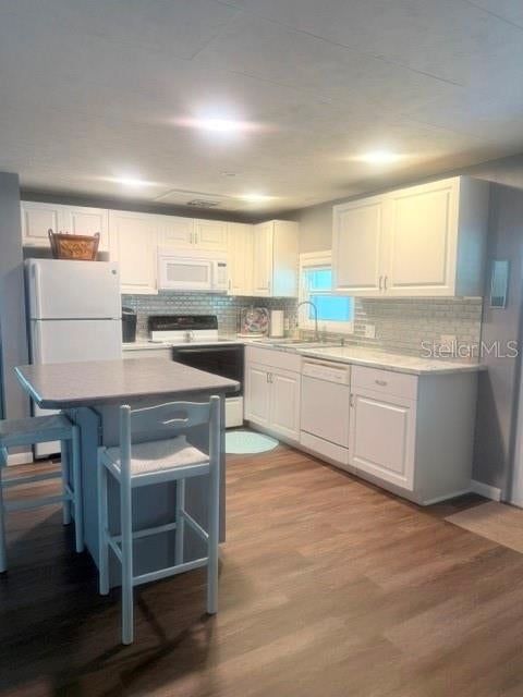 Photo of 10548 Palm Drive #5, Largo, FL 33773 (MLS # TB8549877)