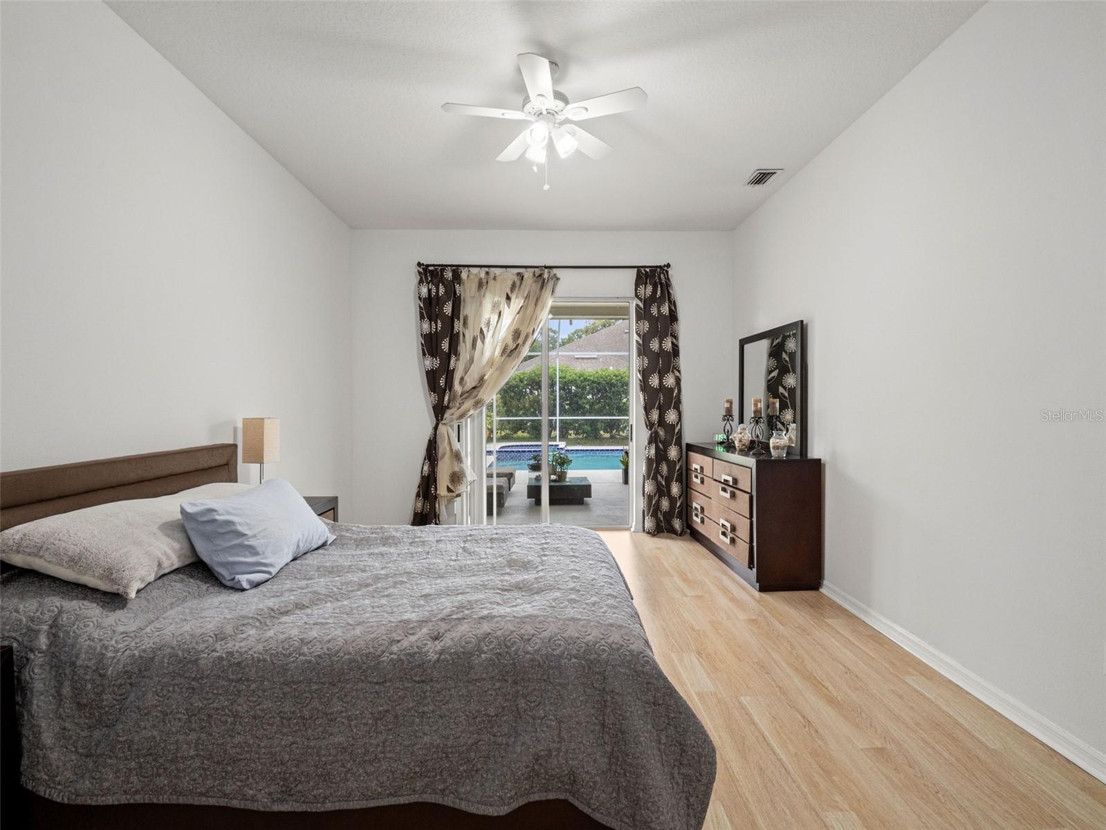 HIGHGATE - Residential