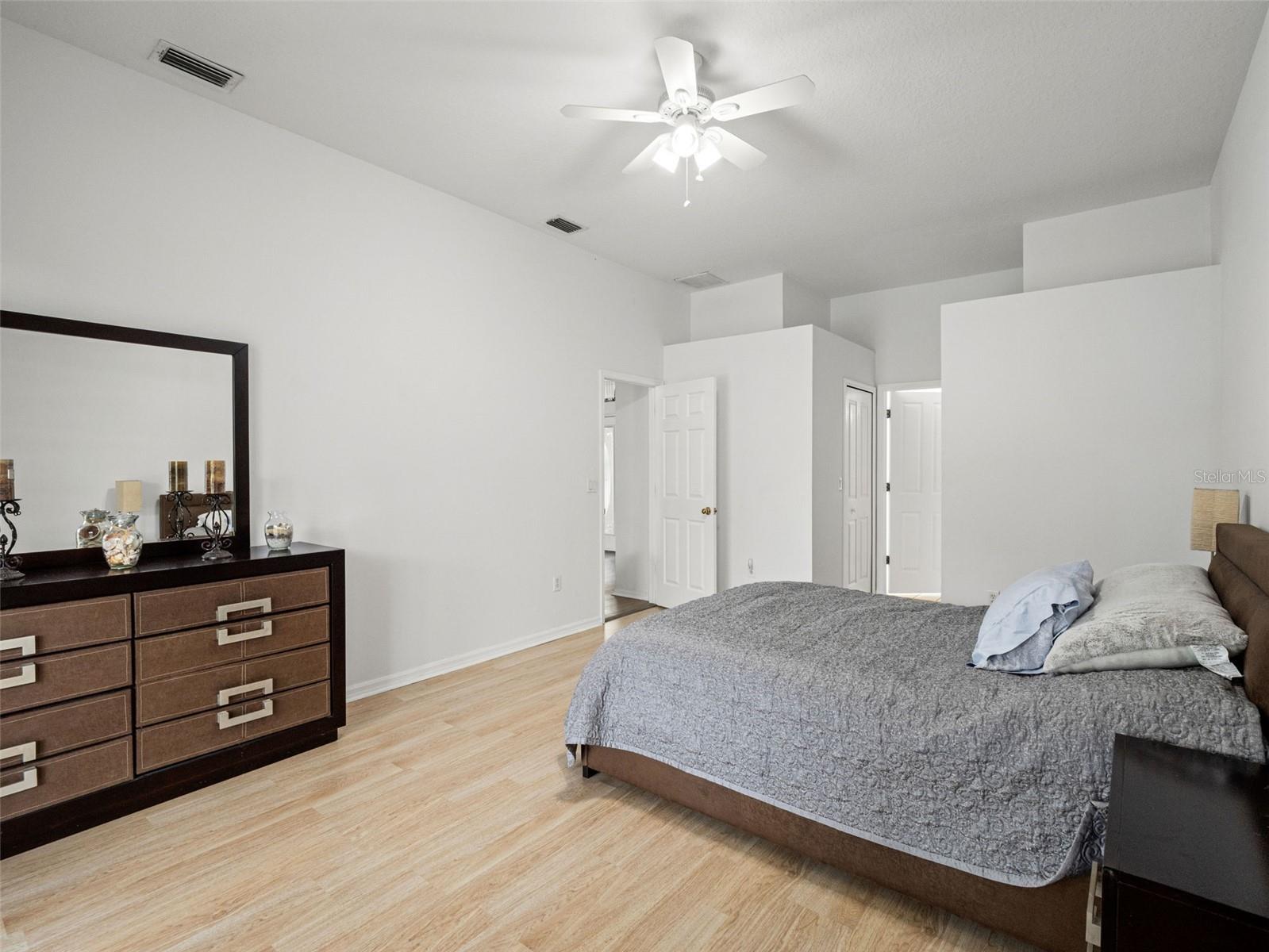 HIGHGATE - Residential