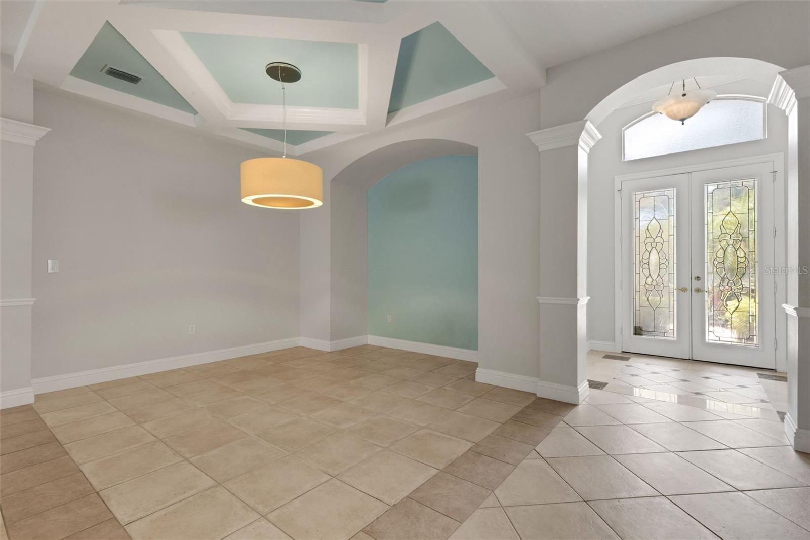 299 TURQUOISE LANE