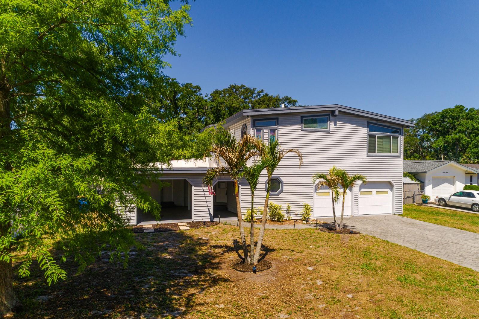 BROOKHILL - Residential