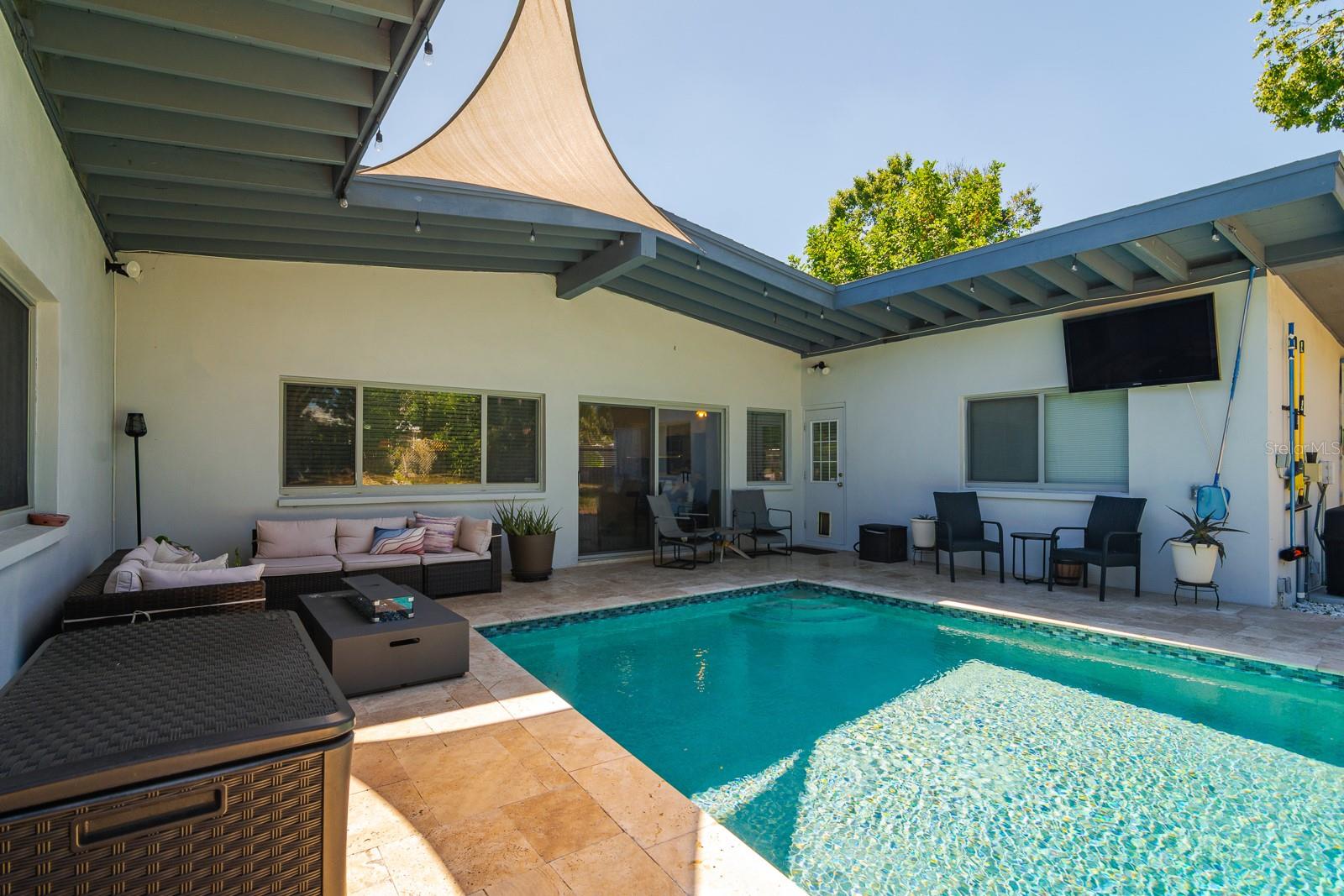 BROOKHILL - Residential