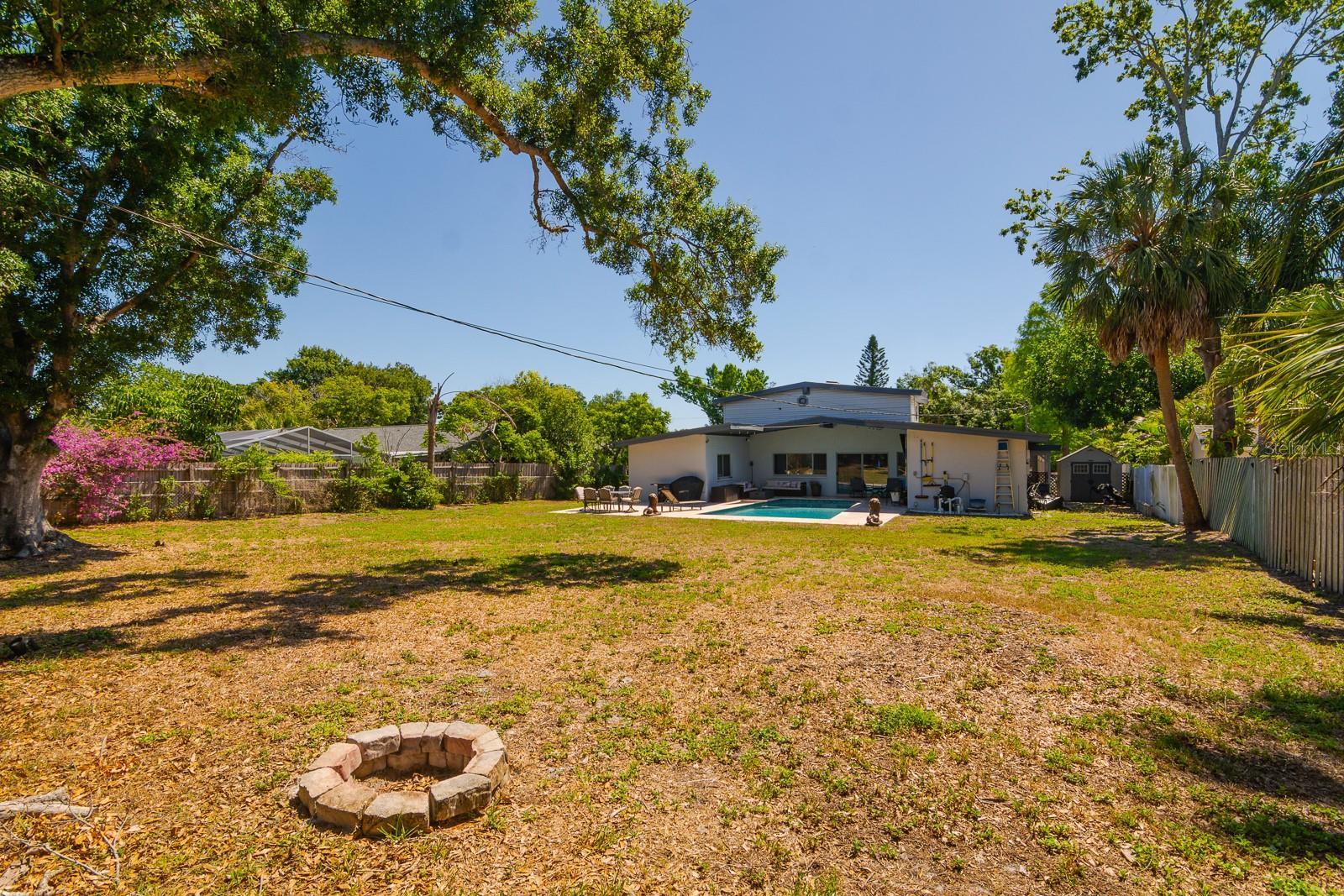 BROOKHILL - Residential