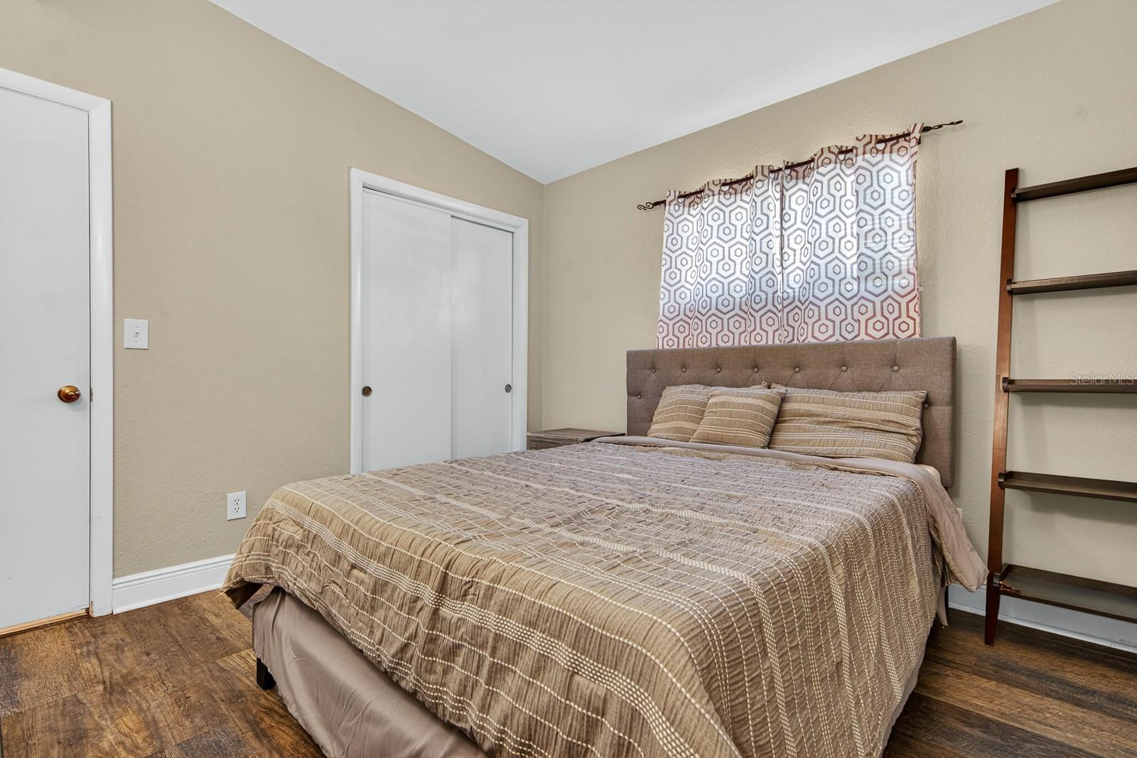 BROOKHILL - Residential
