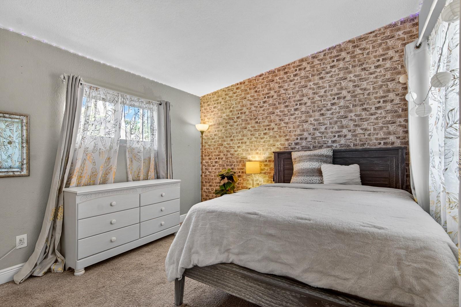 BROOKHILL - Residential