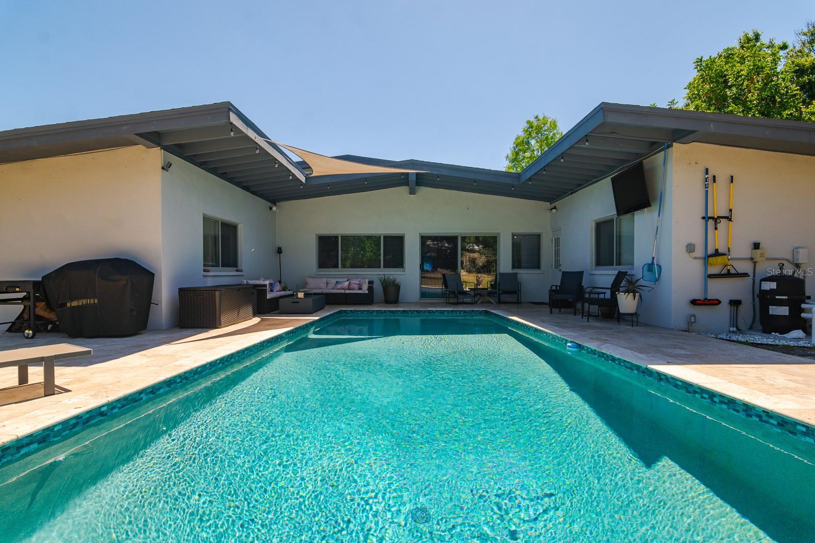 BROOKHILL - Residential