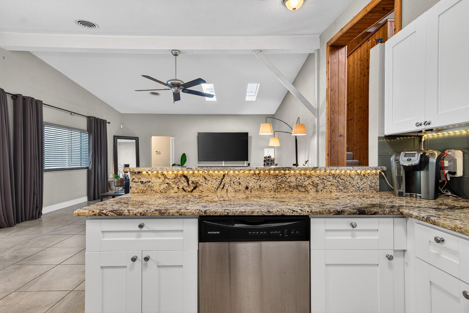 BROOKHILL - Residential