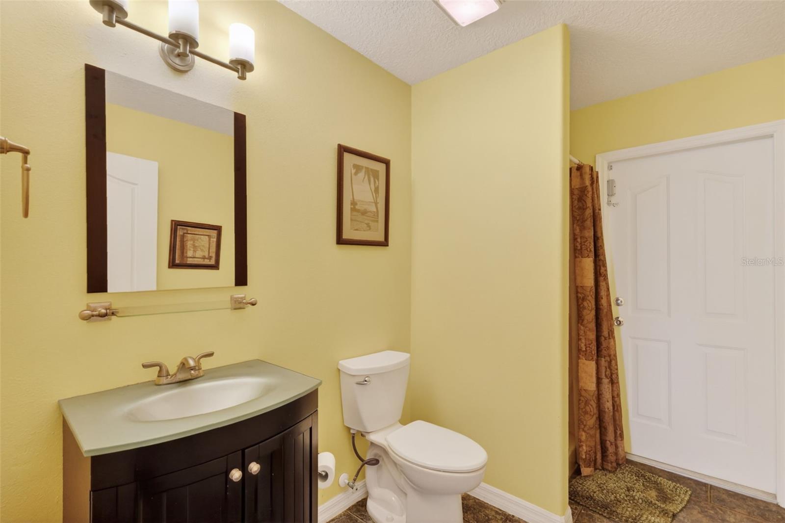 CRESCENT LAKE CLUB FIRST ADD - Residential