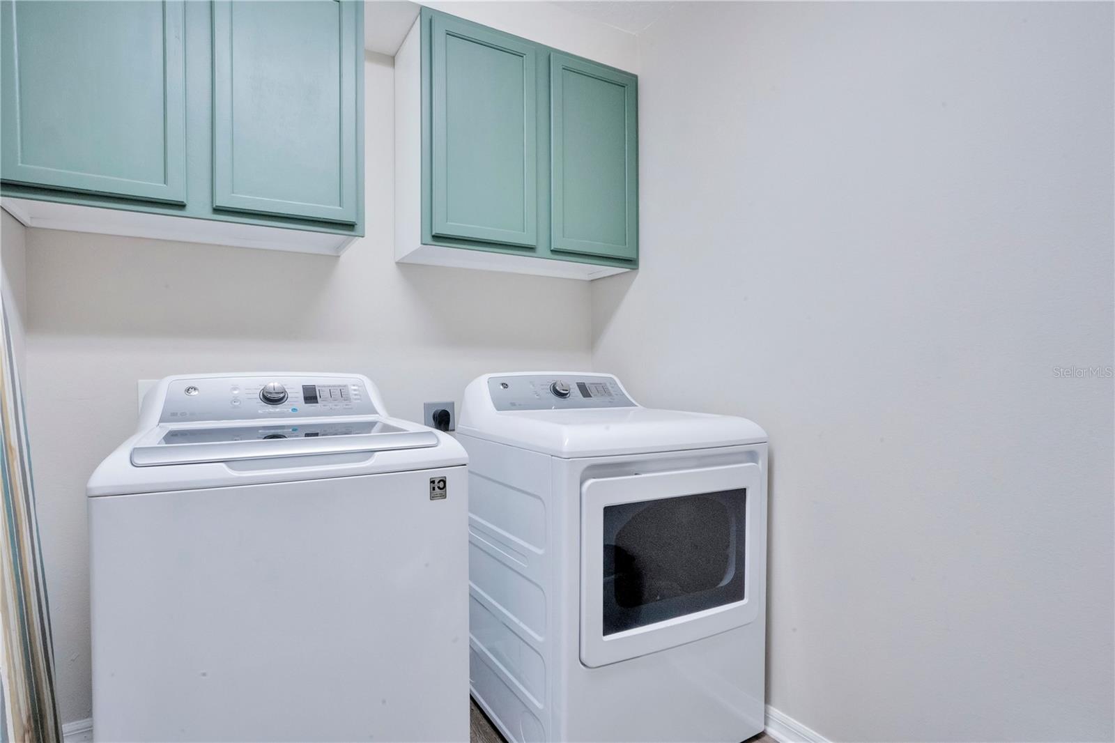 AVALON LAKES PH 02 VILLAGE G - Residential