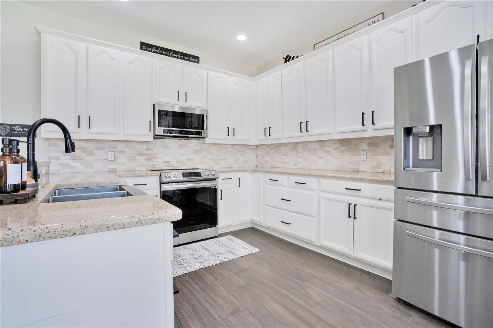 AVALON LAKES PH 02 VILLAGE G - Residential