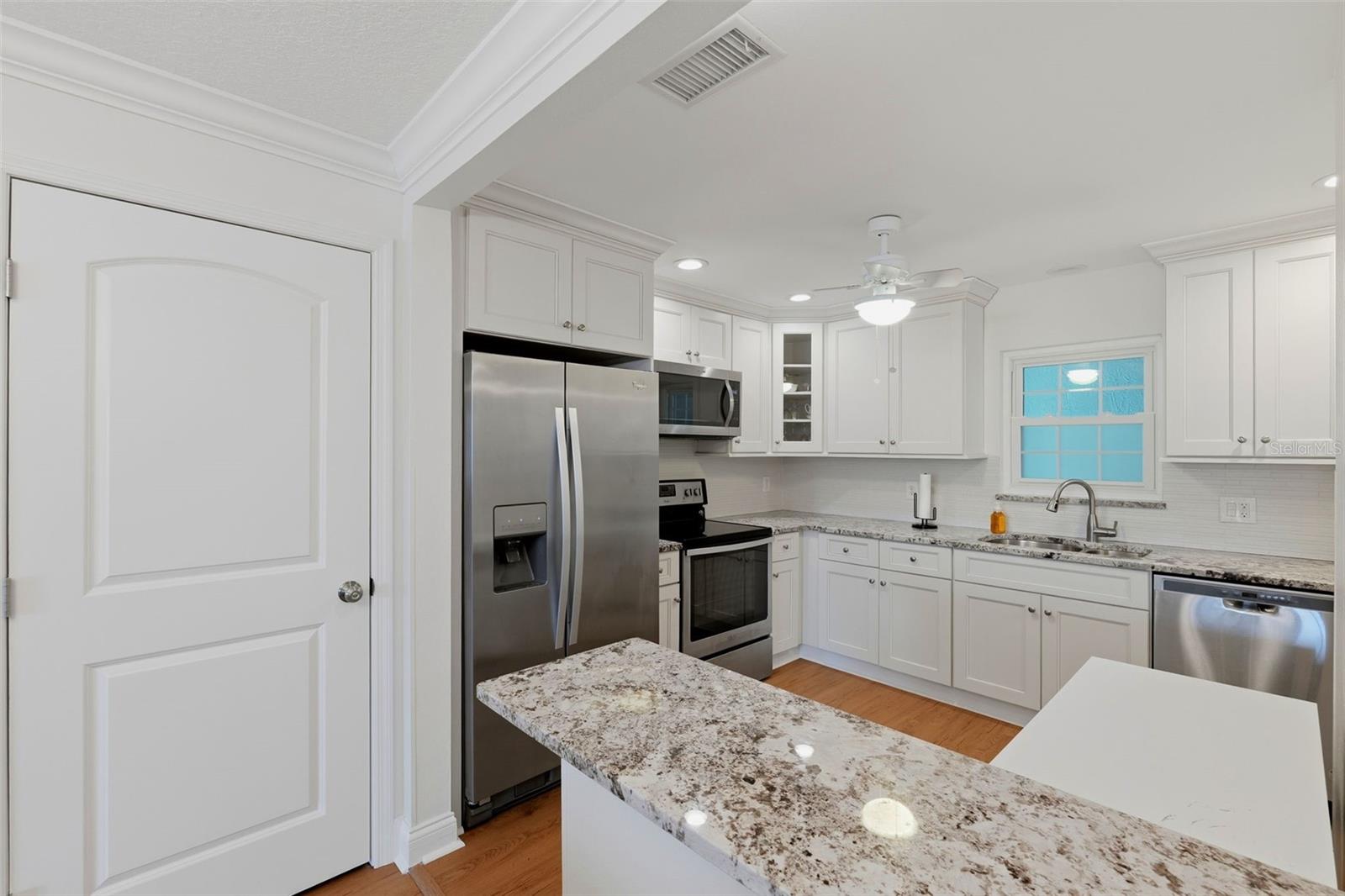 BELLEAIR FOREST - Residential