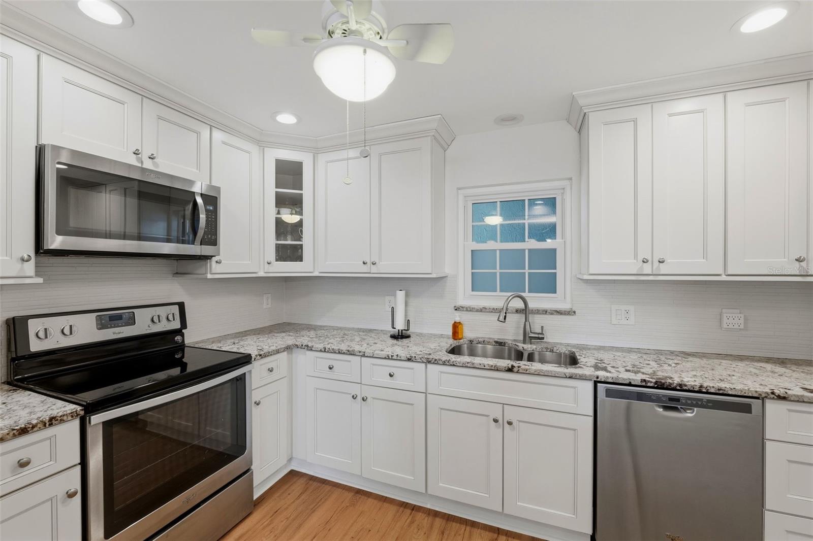 1706 BELLEAIR FOREST DRIVE 234