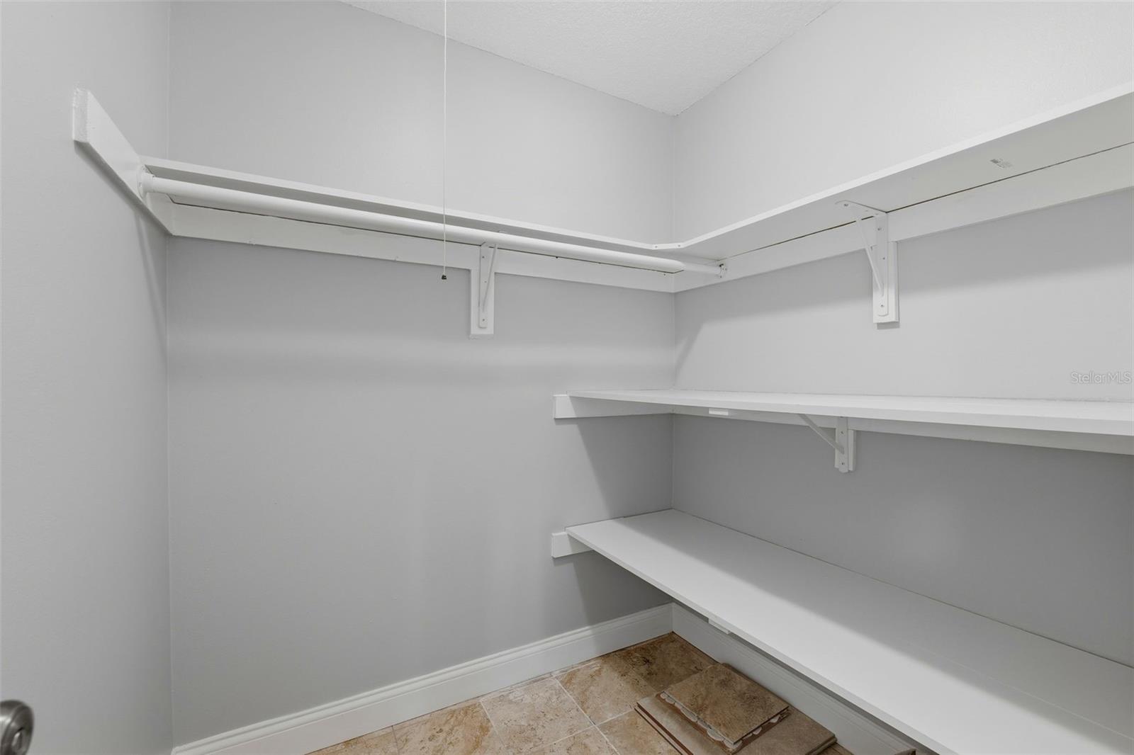 BELLEAIR FOREST - Residential