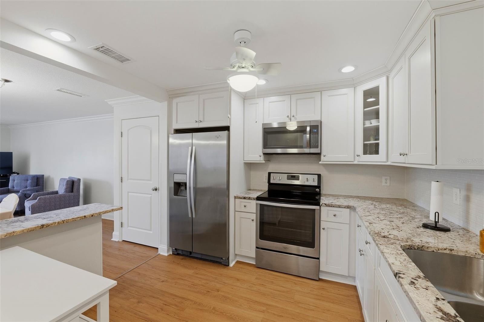 1706 BELLEAIR FOREST DRIVE 234