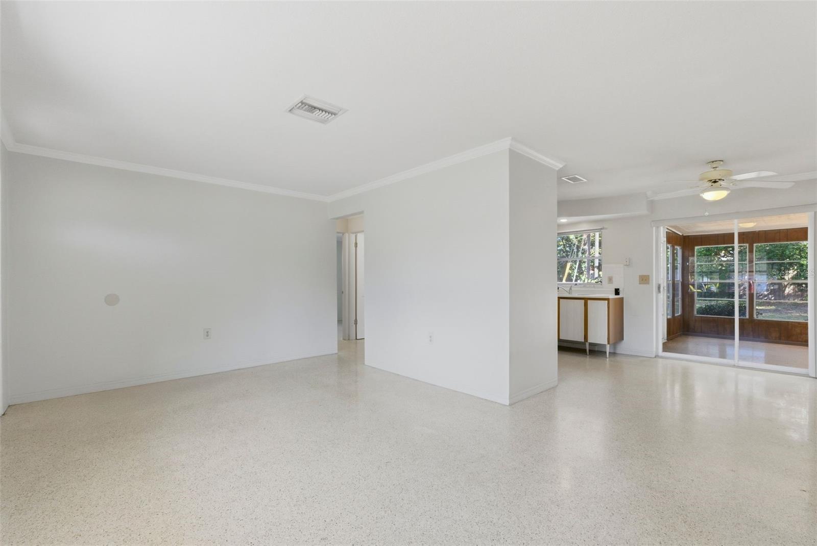 DUNEDIN ISLES COUNTRY CLUB - Residential