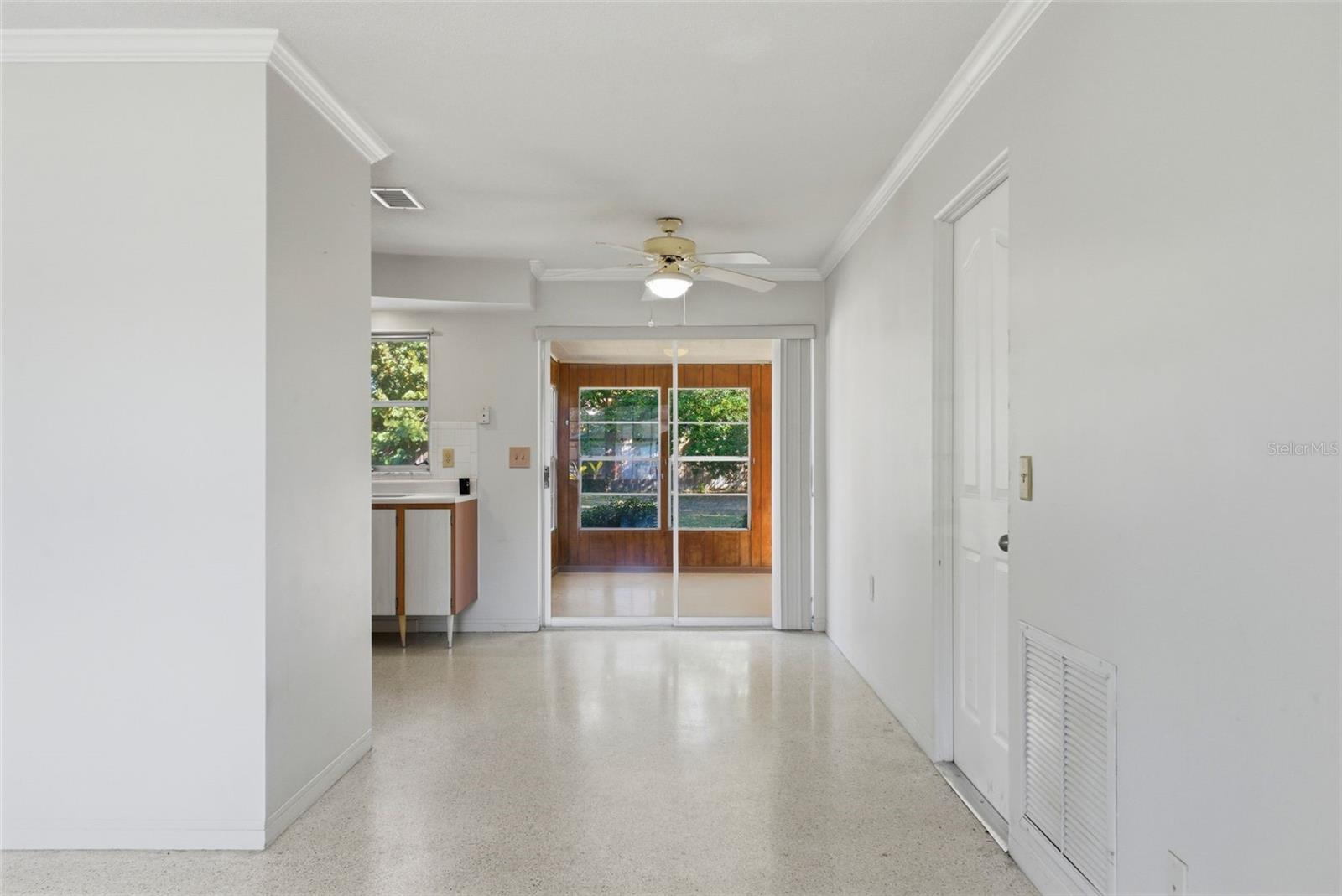 DUNEDIN ISLES COUNTRY CLUB - Residential