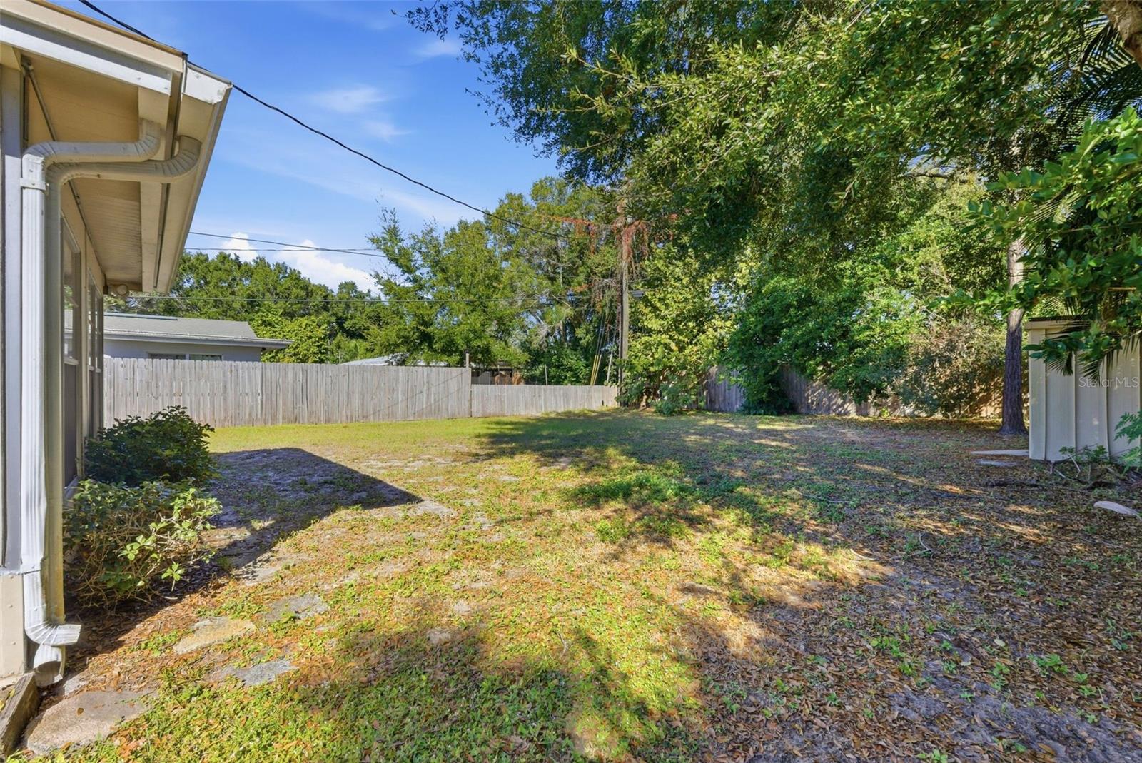 DUNEDIN ISLES COUNTRY CLUB - Residential